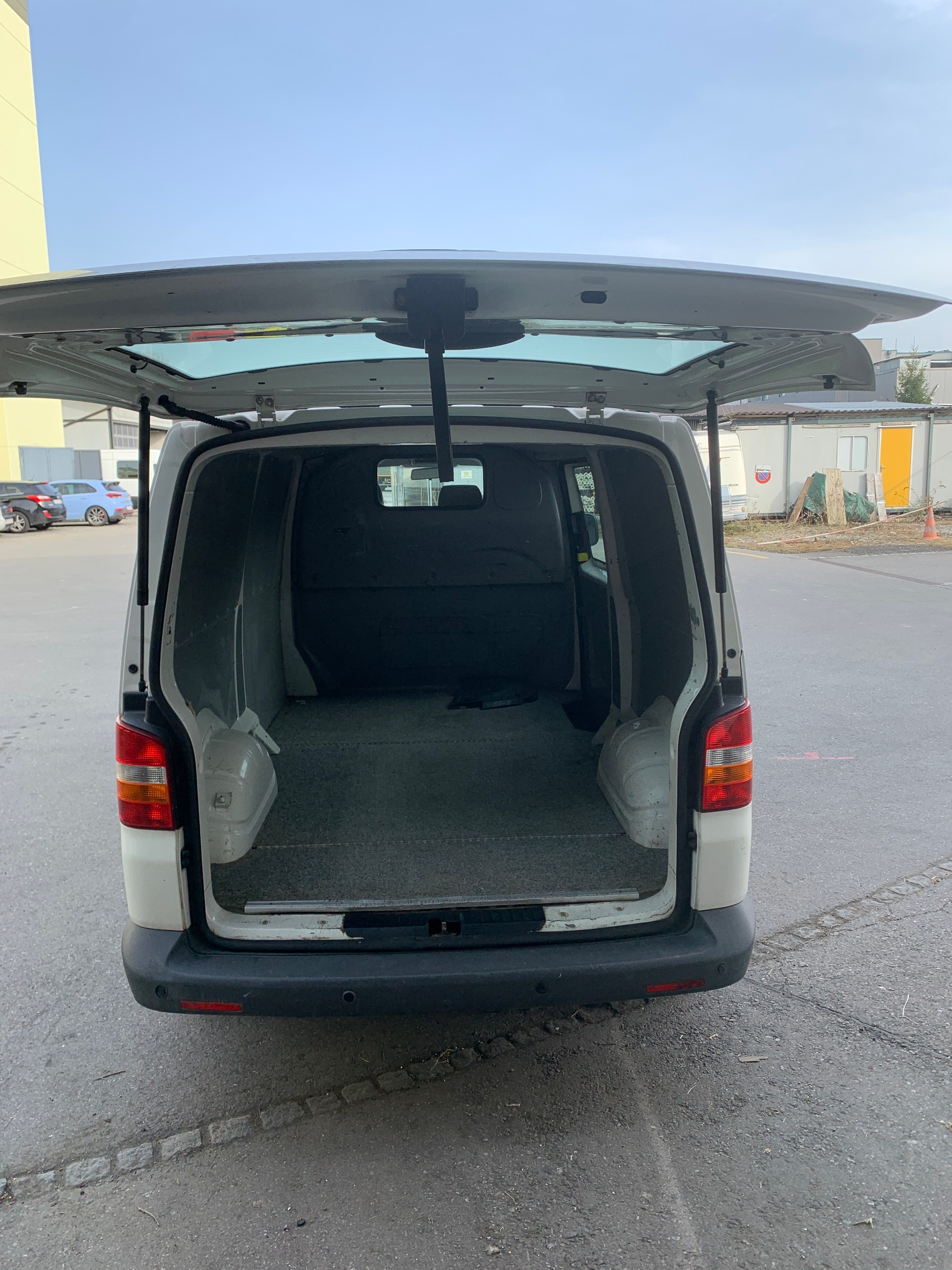 VW T5 1.9 TDI PD-image-5