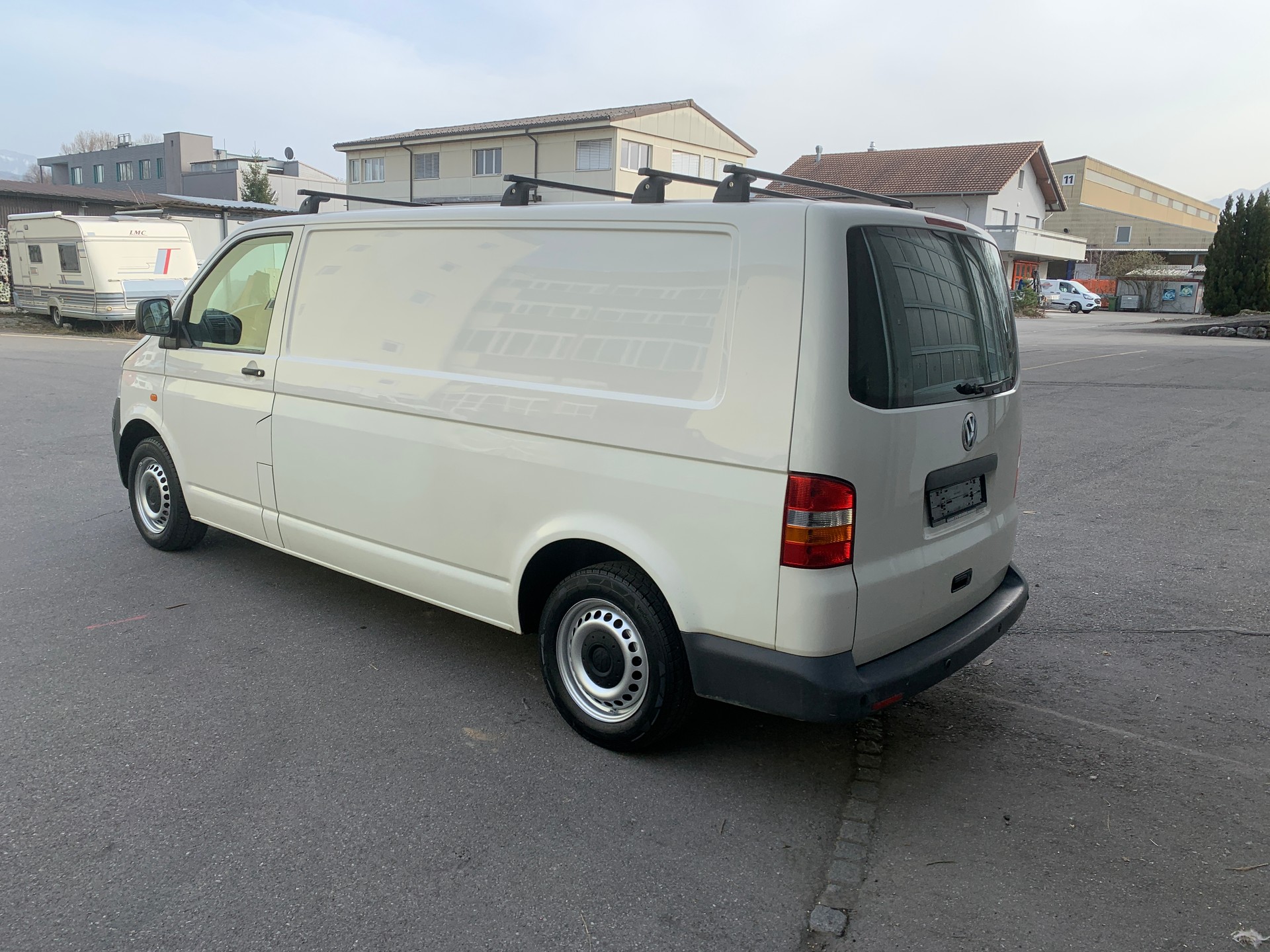 VW T5 1.9 TDI PD-showroom-element-1