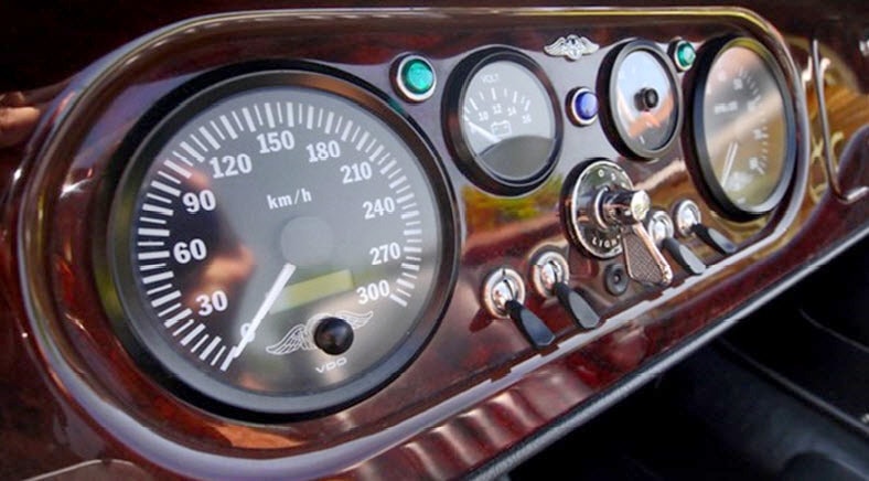 MORGAN 4/4 1.8-image-8