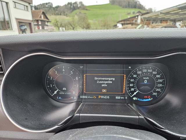 FORD Mustang Convertible 5.0 V8 GT-image-13