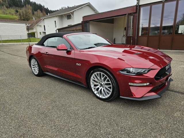 FORD Mustang Convertible 5.0 V8 GT-image-1