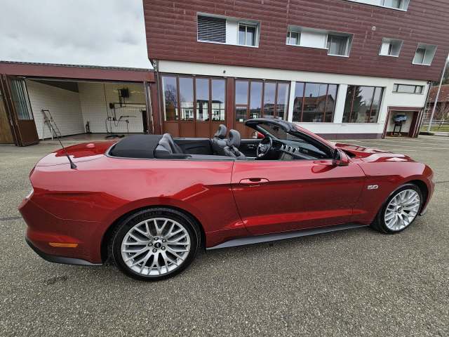 FORD Mustang Convertible 5.0 V8 GT-image-7