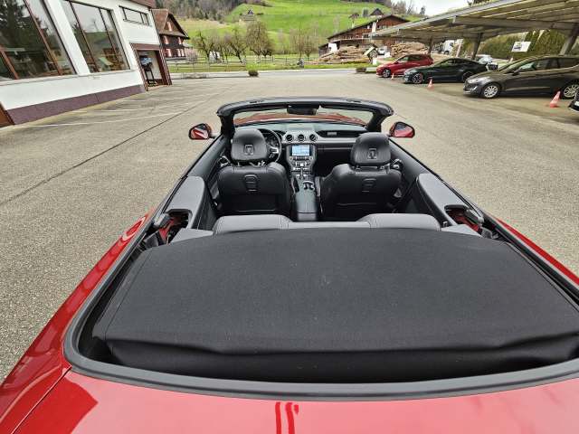 FORD Mustang Convertible 5.0 V8 GT-image-8