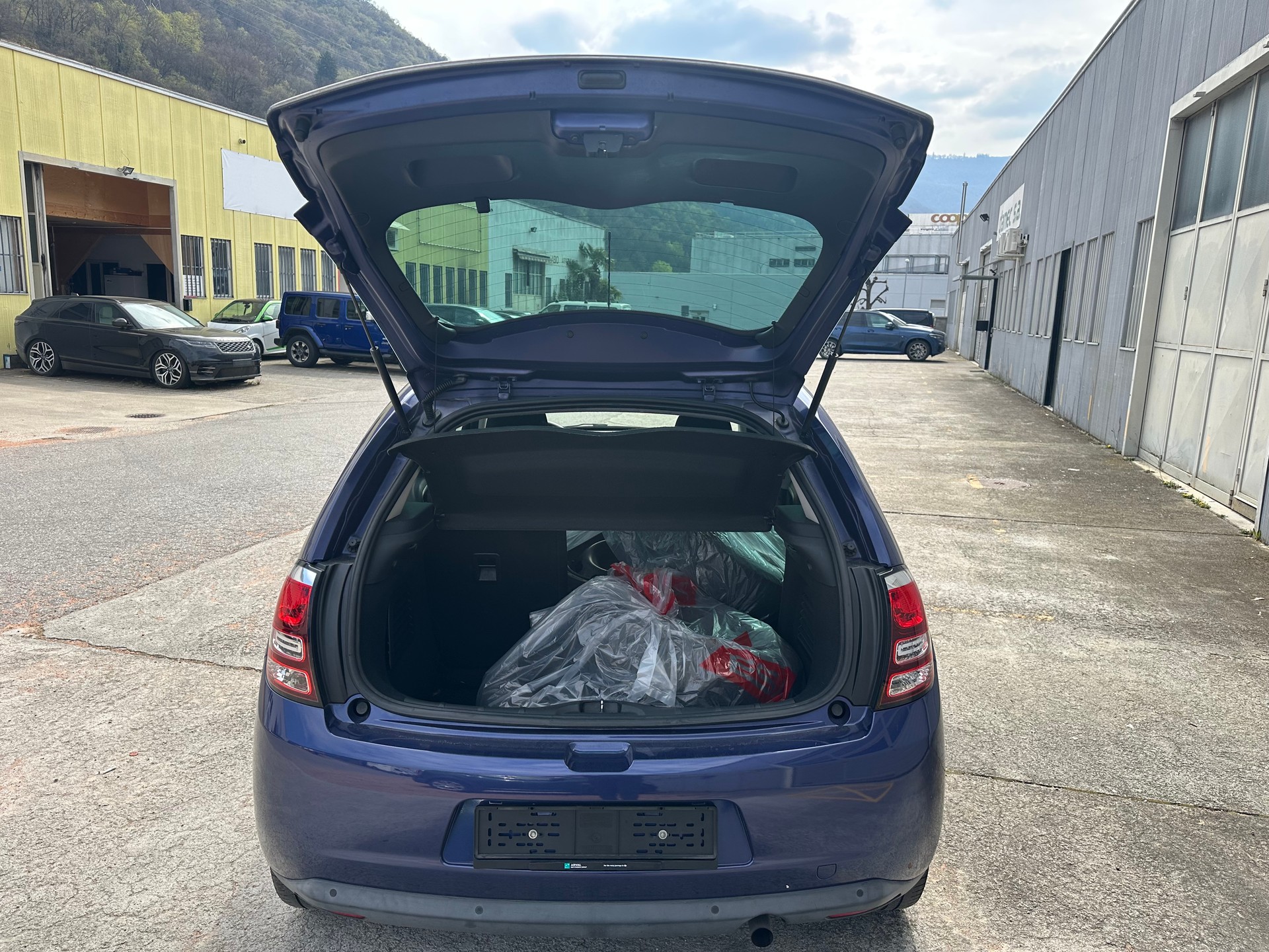CITROEN C3 1.2i Exclusive-image-8