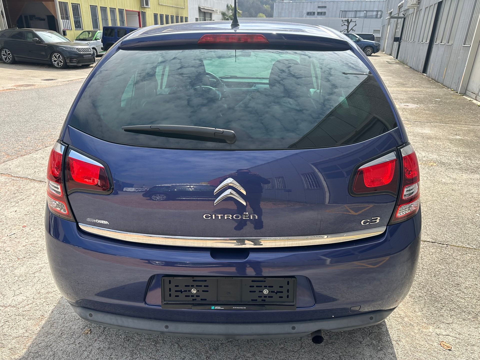 CITROEN C3 1.2i Exclusive-image-3