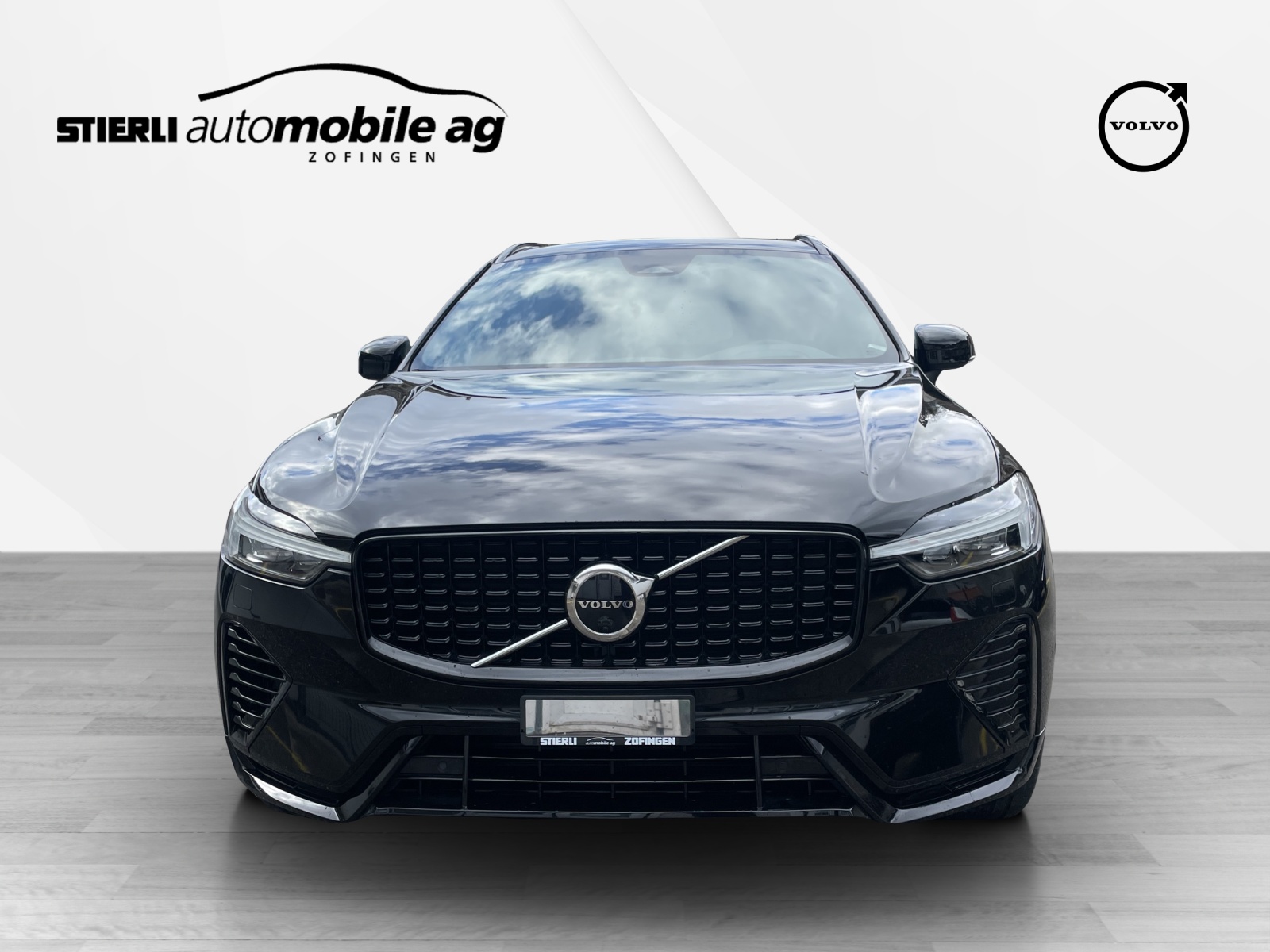 VOLVO XC60 2.0 T6 TE R-Design eAWD-image-1