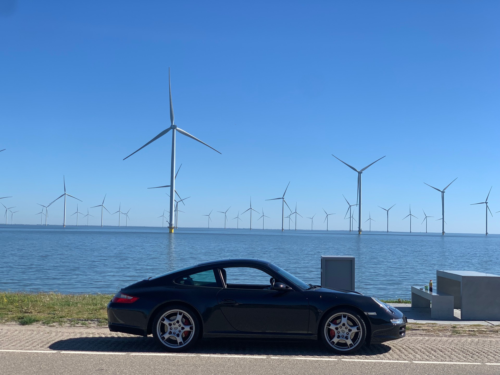 PORSCHE 911 Carrera S-image-1