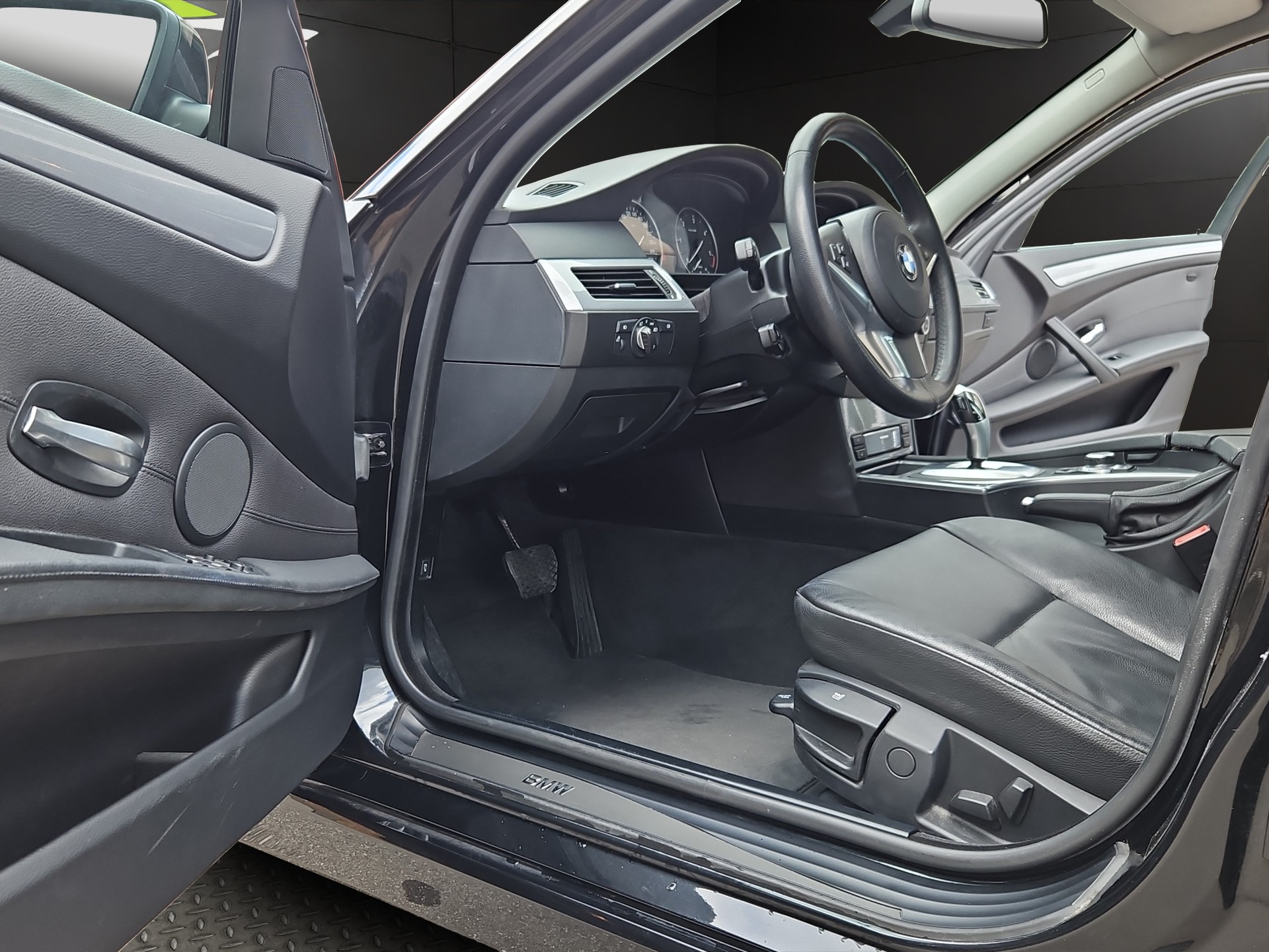 BMW 525d Touring Steptronic-image-20