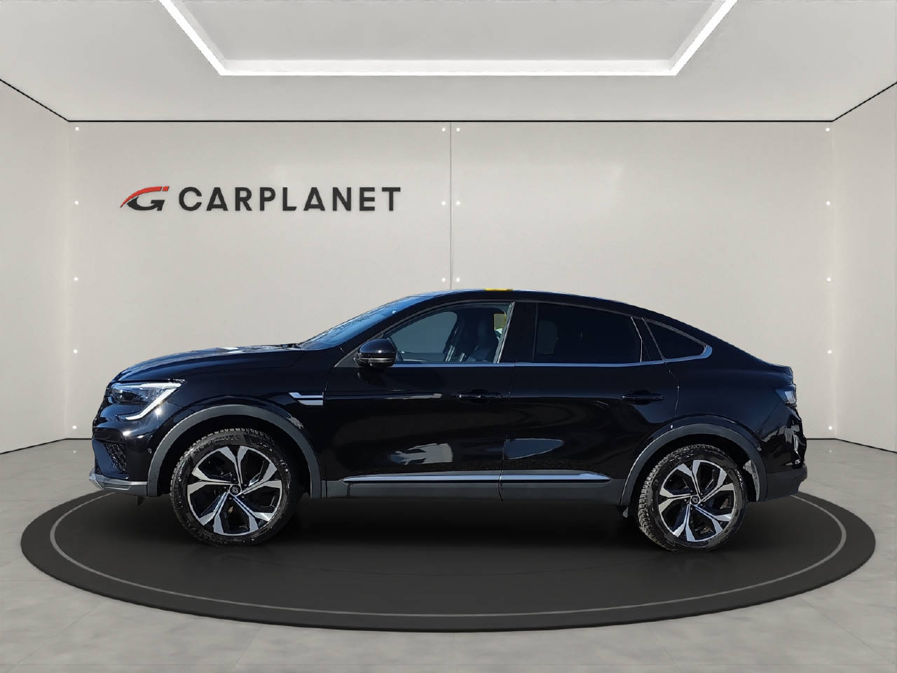 RENAULT Arkana 1.6 E-Tech techno-showroom-element-2