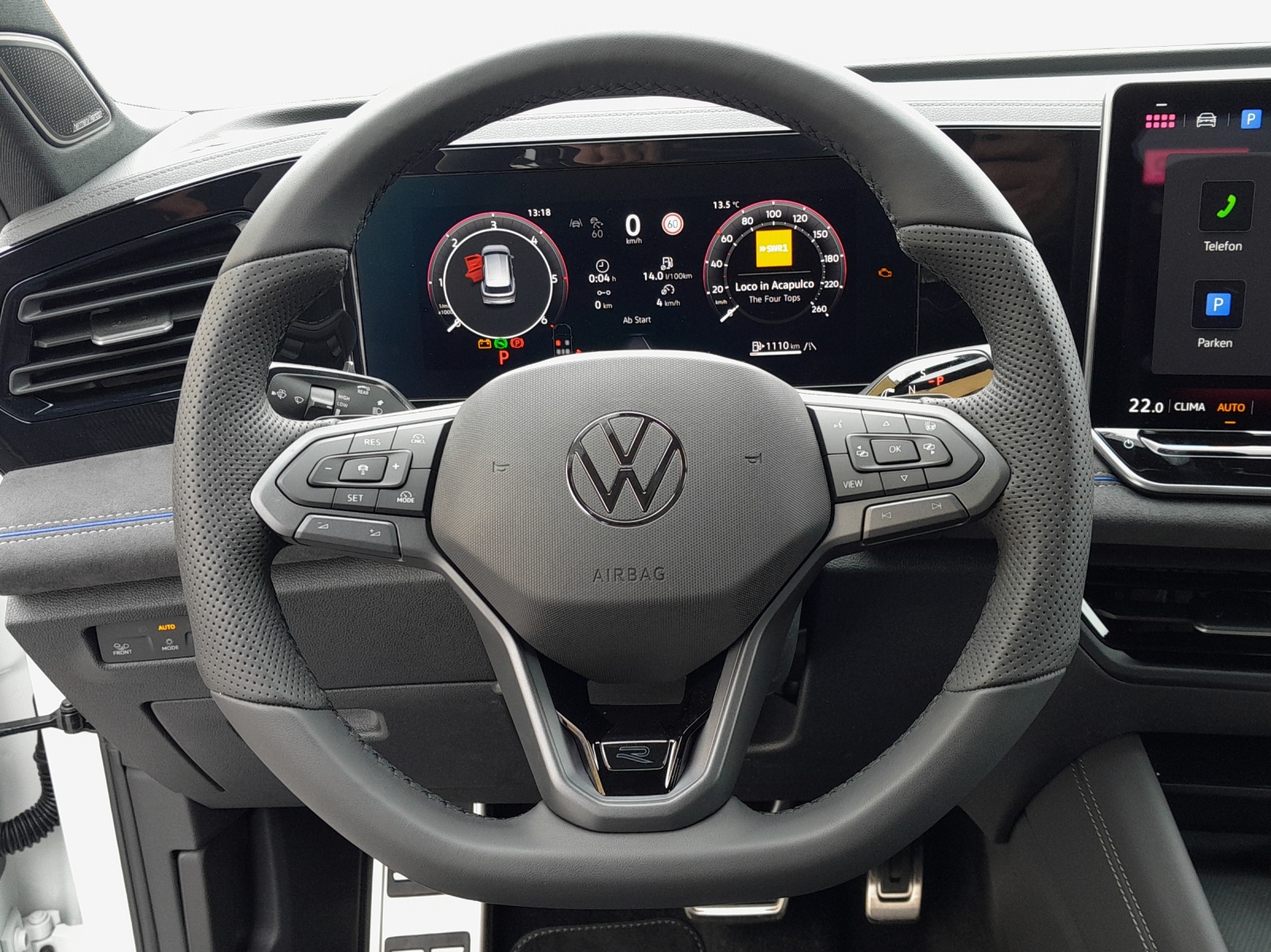 VW Tiguan 2.0 TDI SCR R-Line 4Motion DSG-image-9
