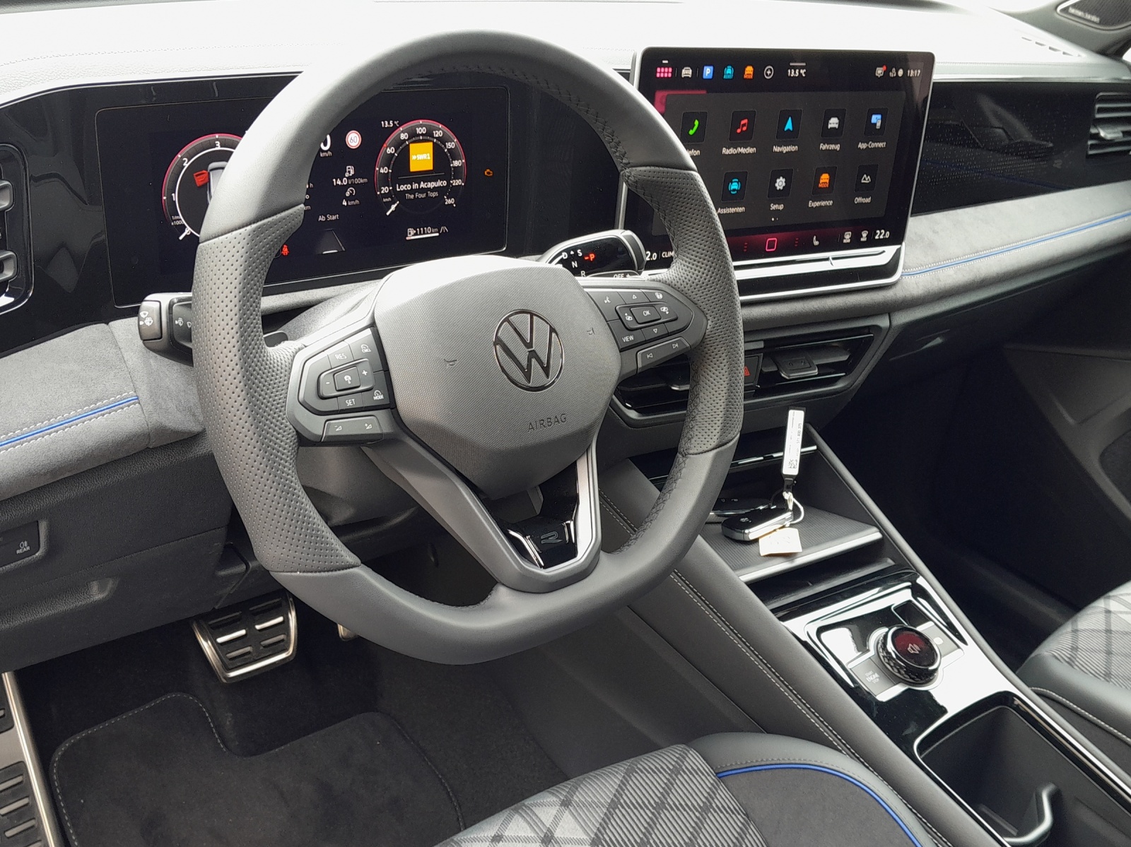 VW Tiguan 2.0 TDI SCR R-Line 4Motion DSG-image-7