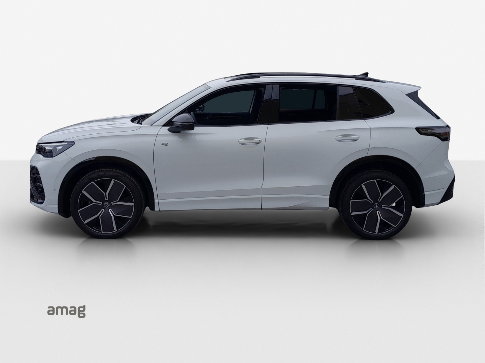 VW Tiguan 2.0 TDI SCR R-Line 4Motion DSG-image-1