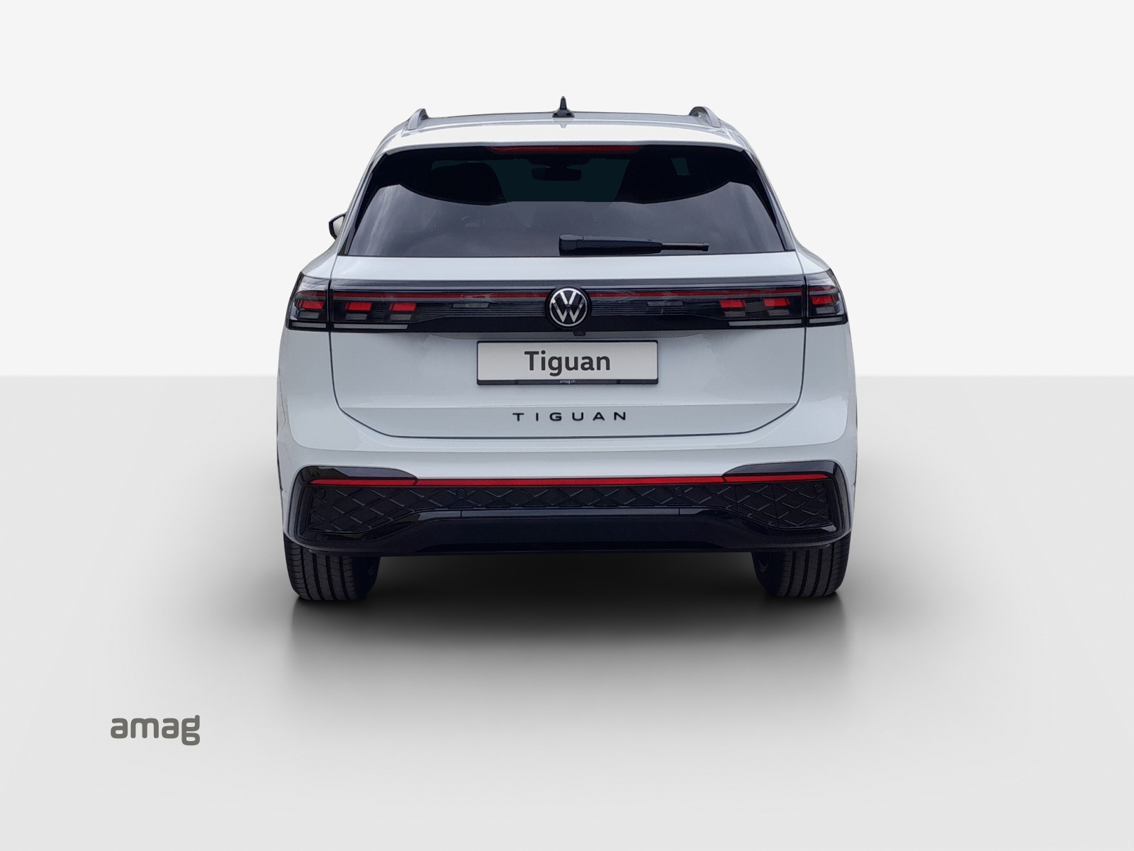 VW Tiguan 2.0 TDI SCR R-Line 4Motion DSG-image-3