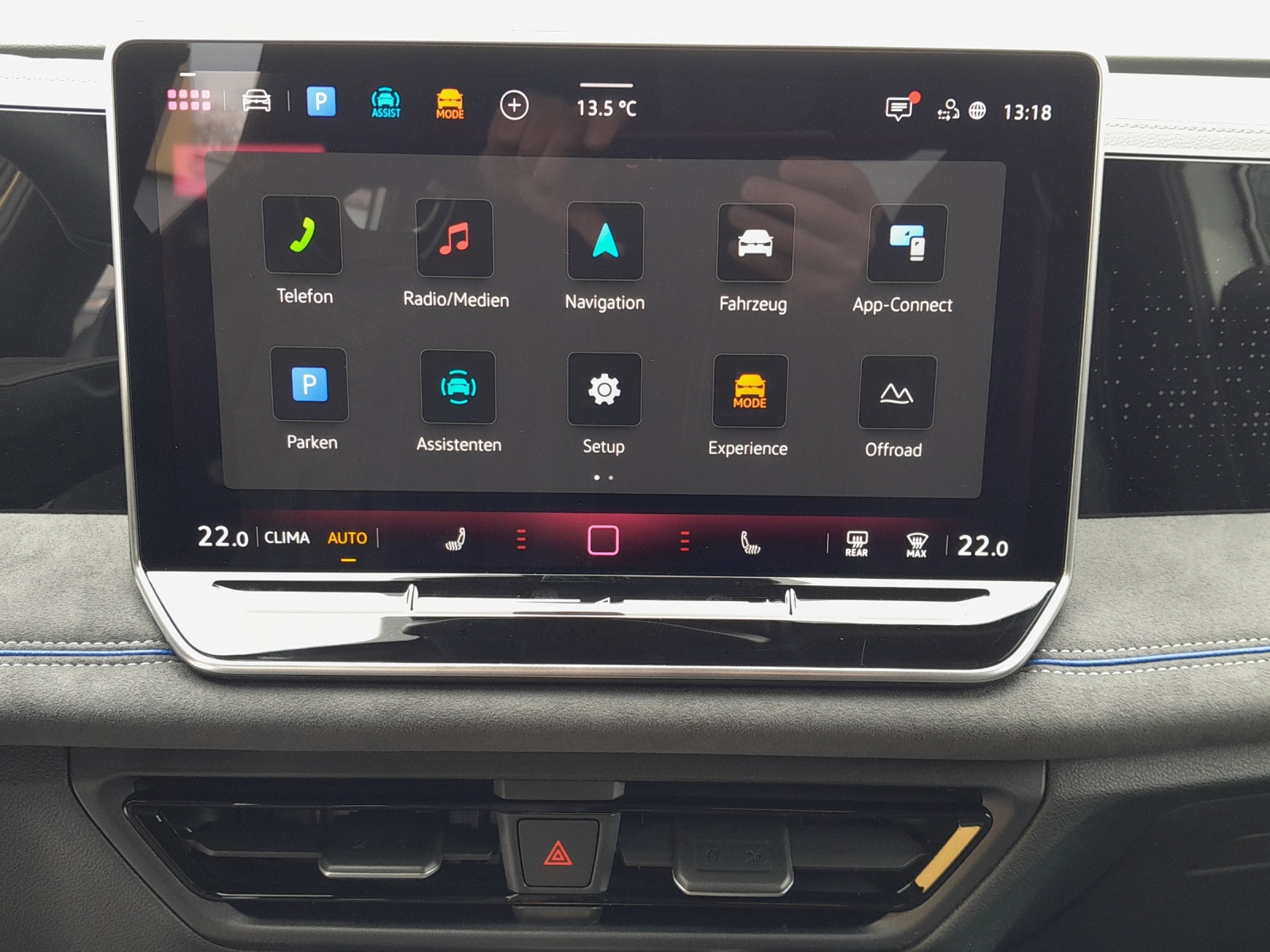 VW Tiguan 2.0 TDI SCR R-Line 4Motion DSG-image-10