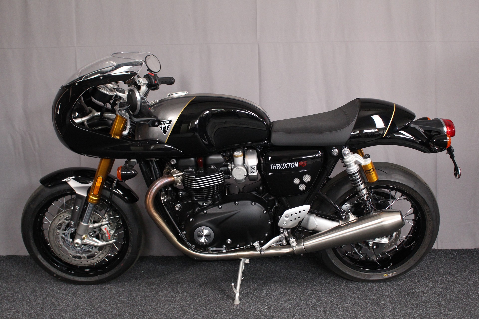 TRIUMPH Thruxton 1200 i RS Special Edition-showroom-element-1