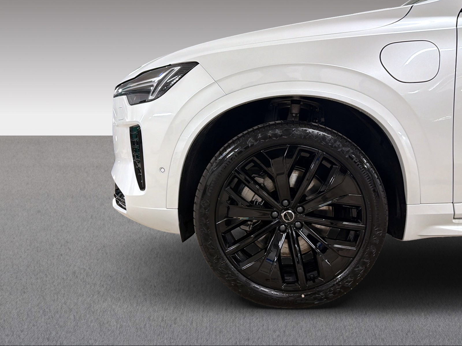 VOLVO XC90 T8 eAWD PluginHybrid Black Edition Geartronic-image-14