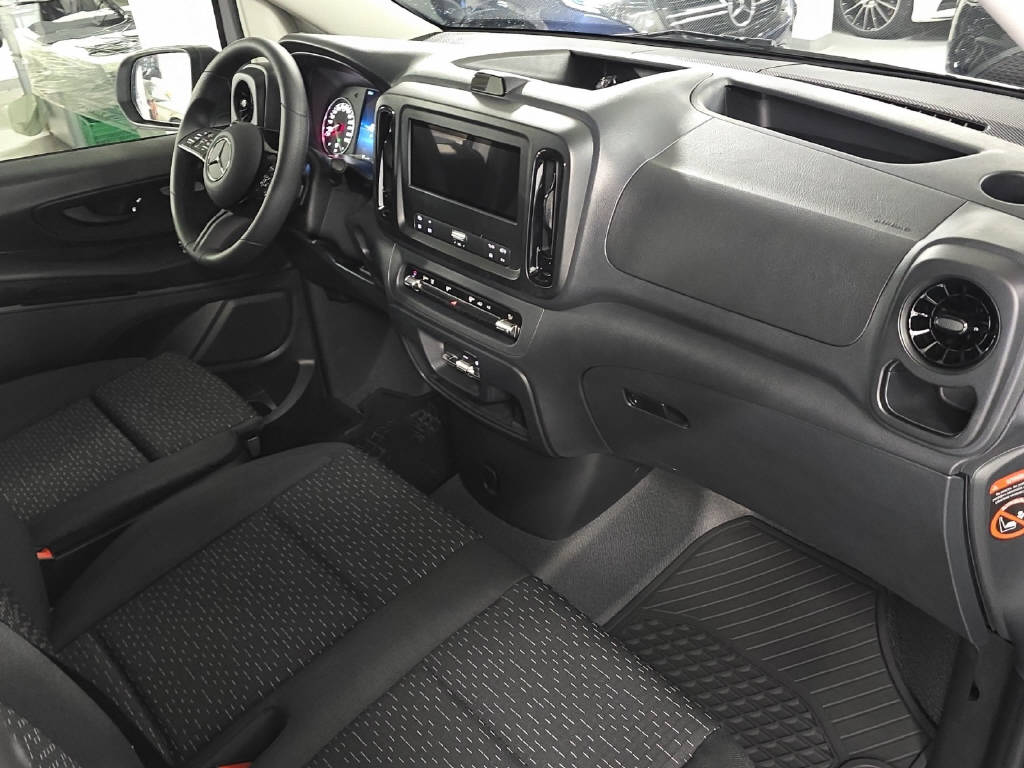 MERCEDES-BENZ Vito 114 Kaw. L 2.0 CDI Pro Worker-image-10