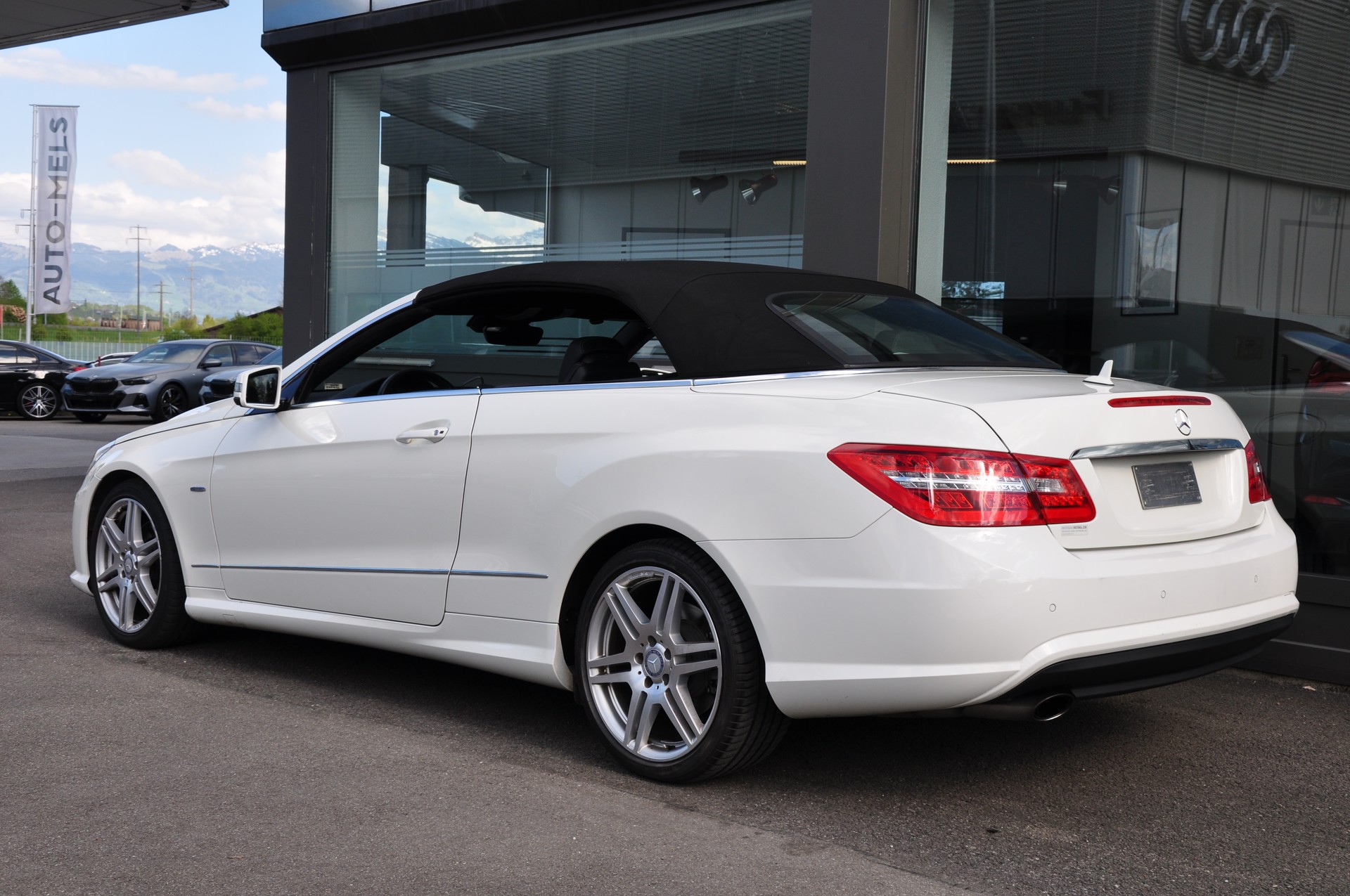 MERCEDES-BENZ E 250 CGI BlueEfficiency Automatic-image-6