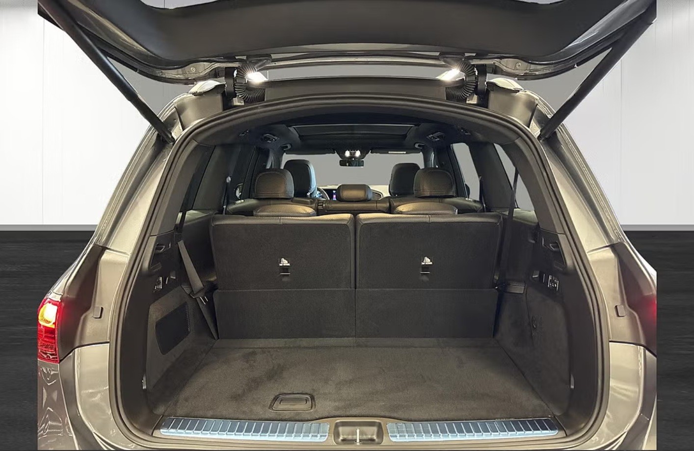 MERCEDES-BENZ GLS 450 d 4Matic 9G-Tronic-image-6