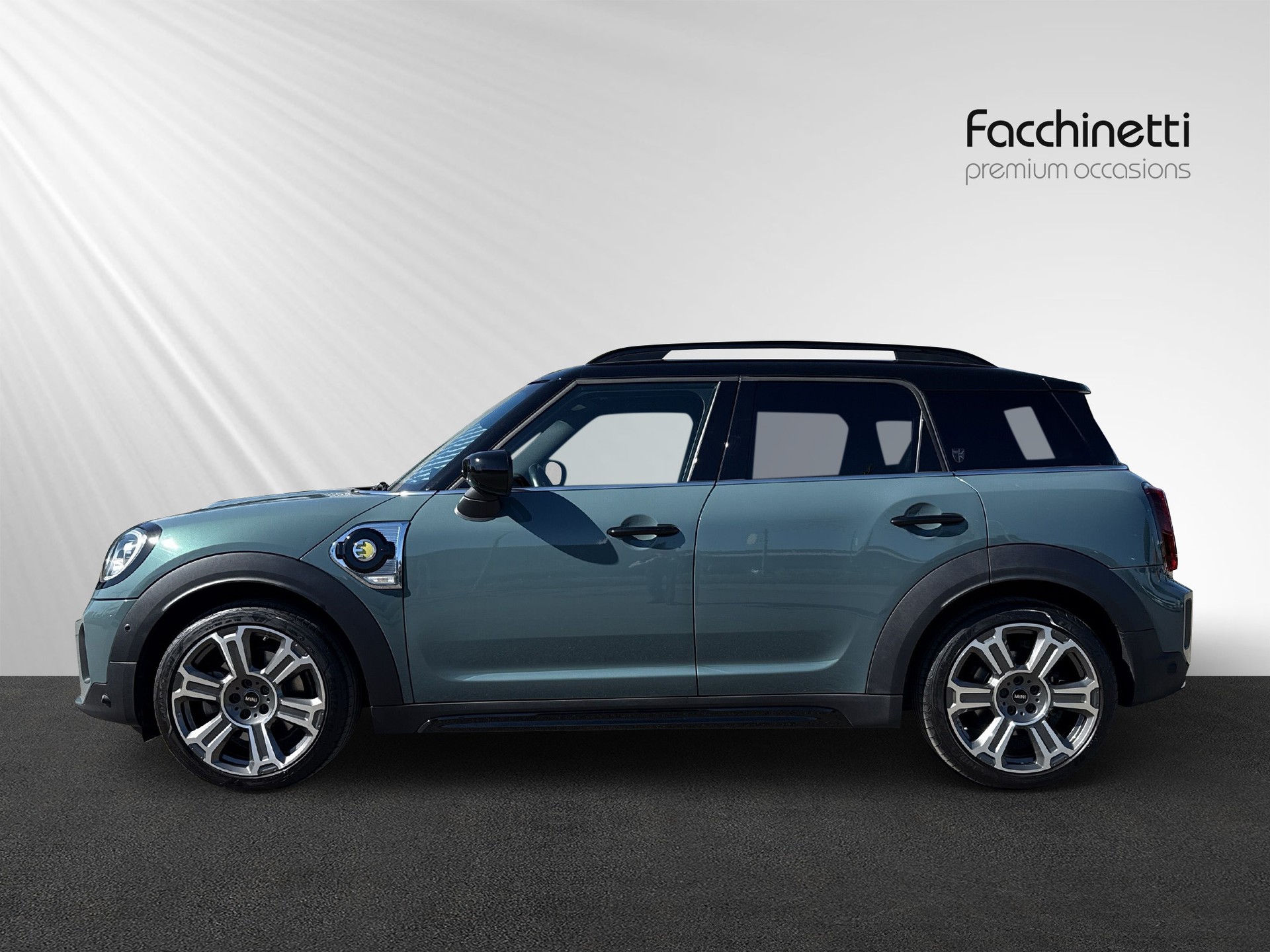 MINI Countryman Cooper SE ALL4 PHEV Steptronic-image-2
