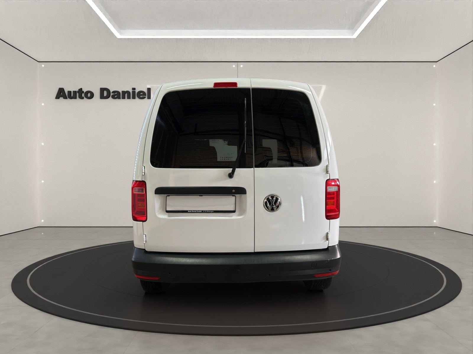 VW Caddy 1.0TSI BlueMotion Technology-image-5