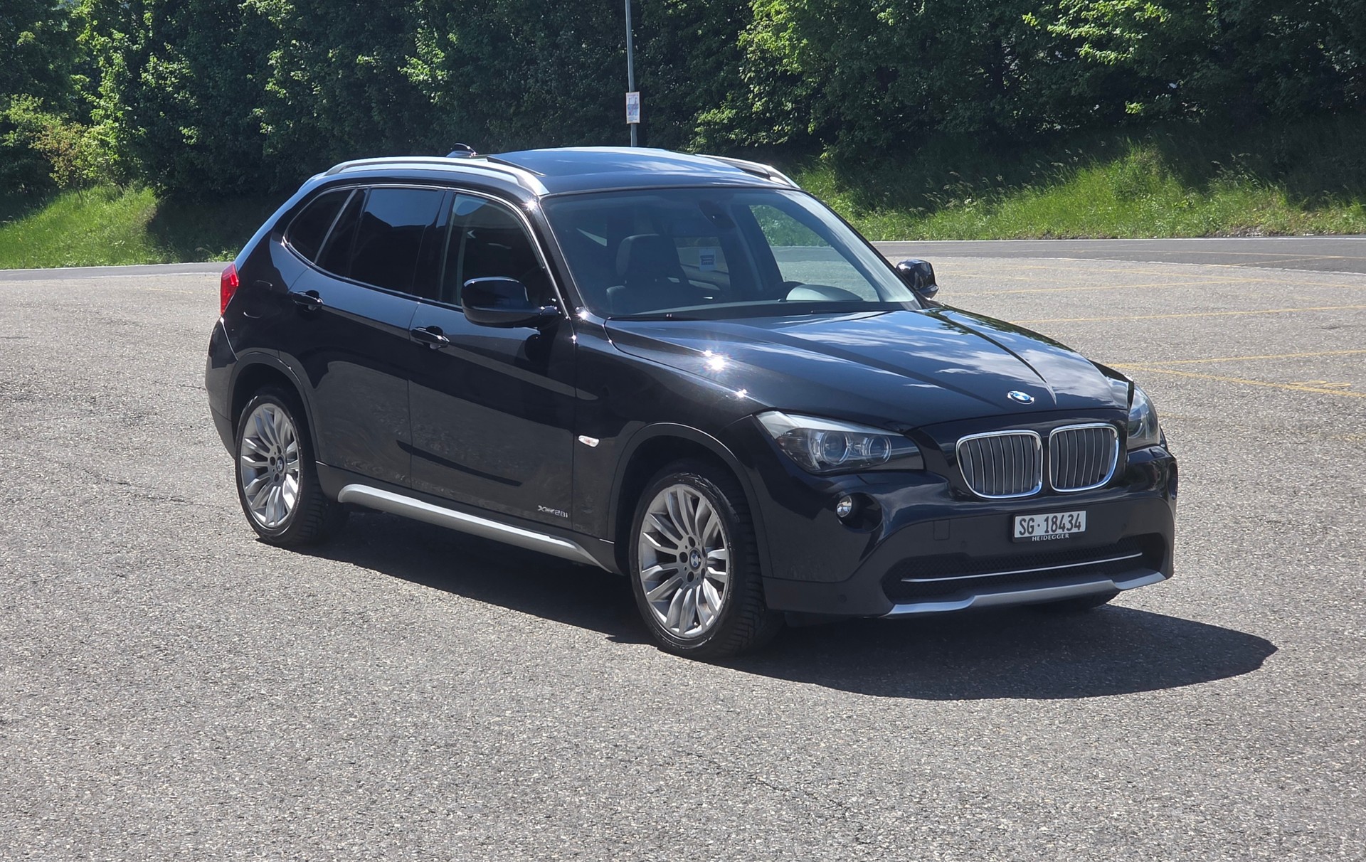 BMW X1 xDrive 28i Steptronic-image-1
