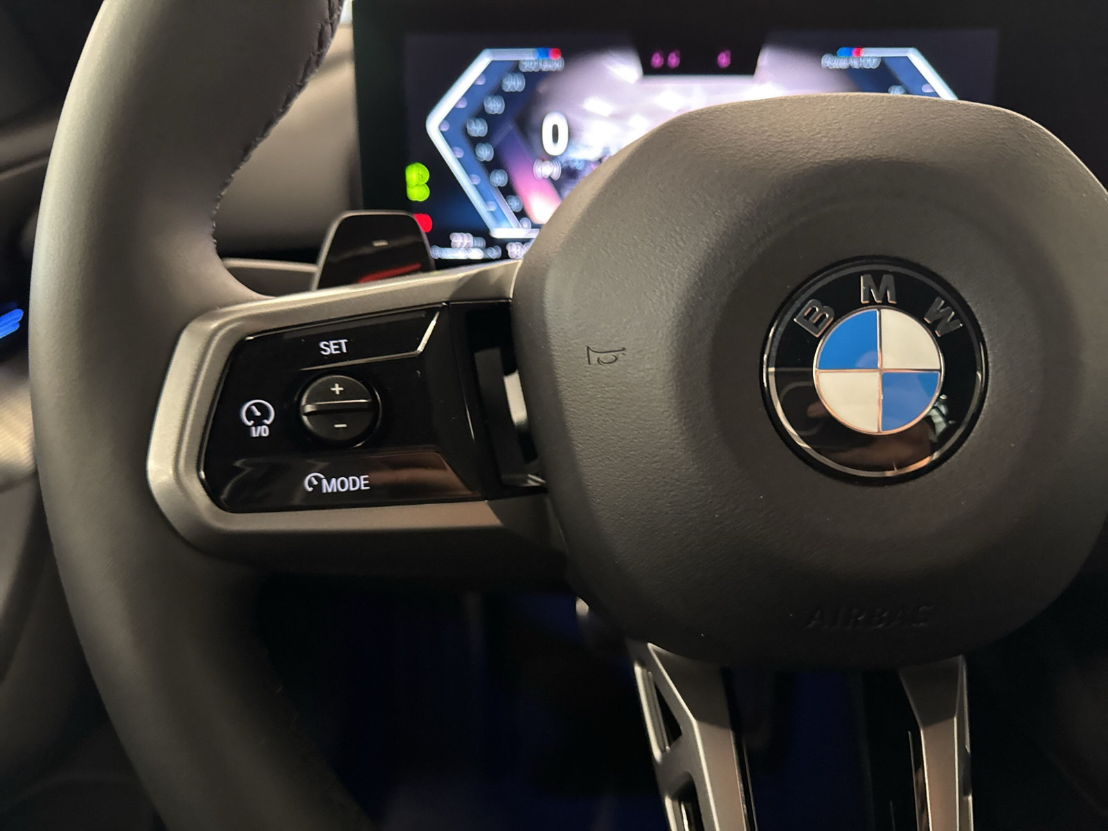 BMW 520d xDrive 48V Touring M Sport Steptronic-image-14