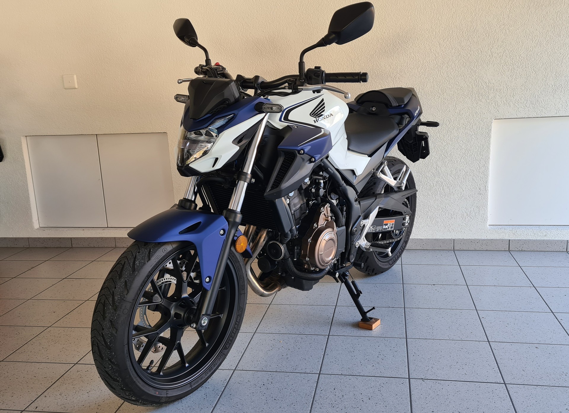 HONDA CB 500 F ABS-image-2