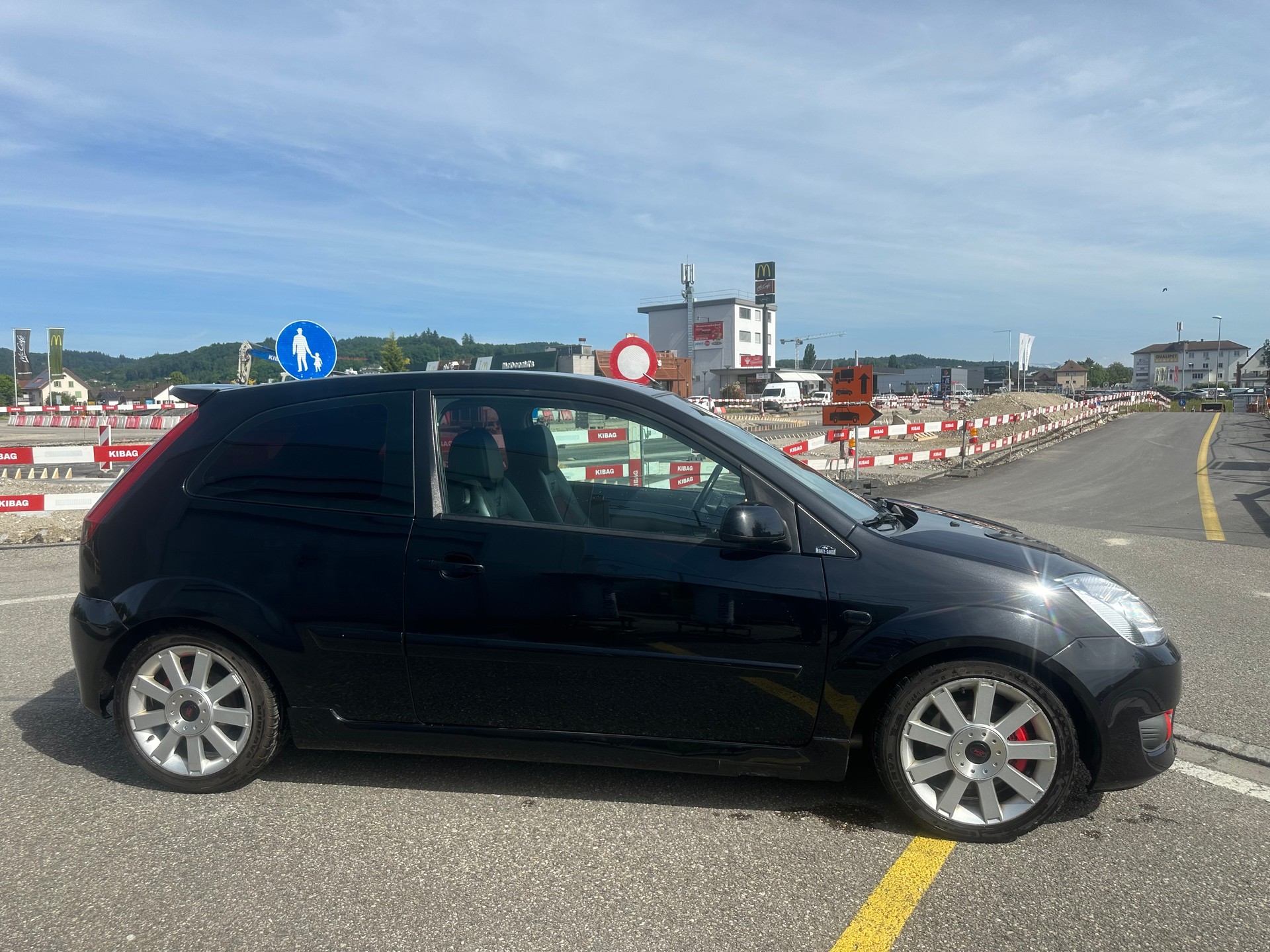 FORD Fiesta 2.0 16V ST-image-6