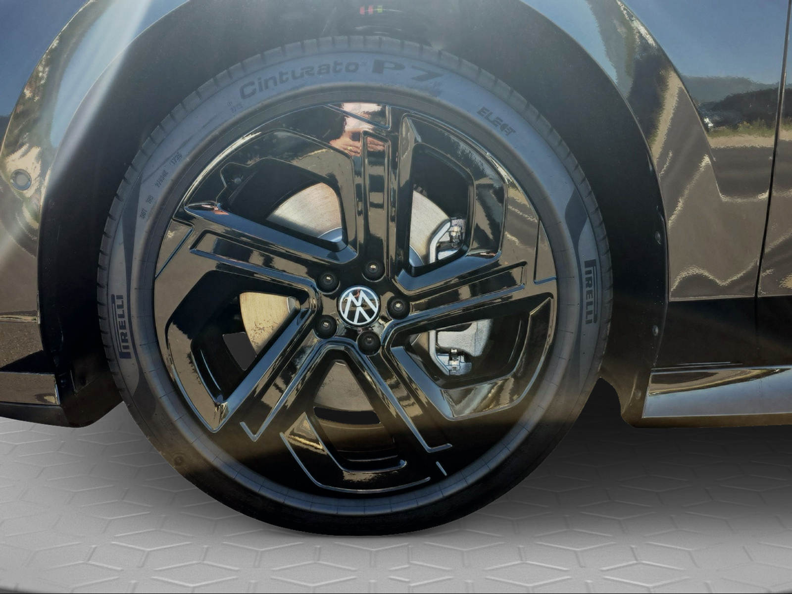 VW VW ID.7 Tourer GTX-image-10