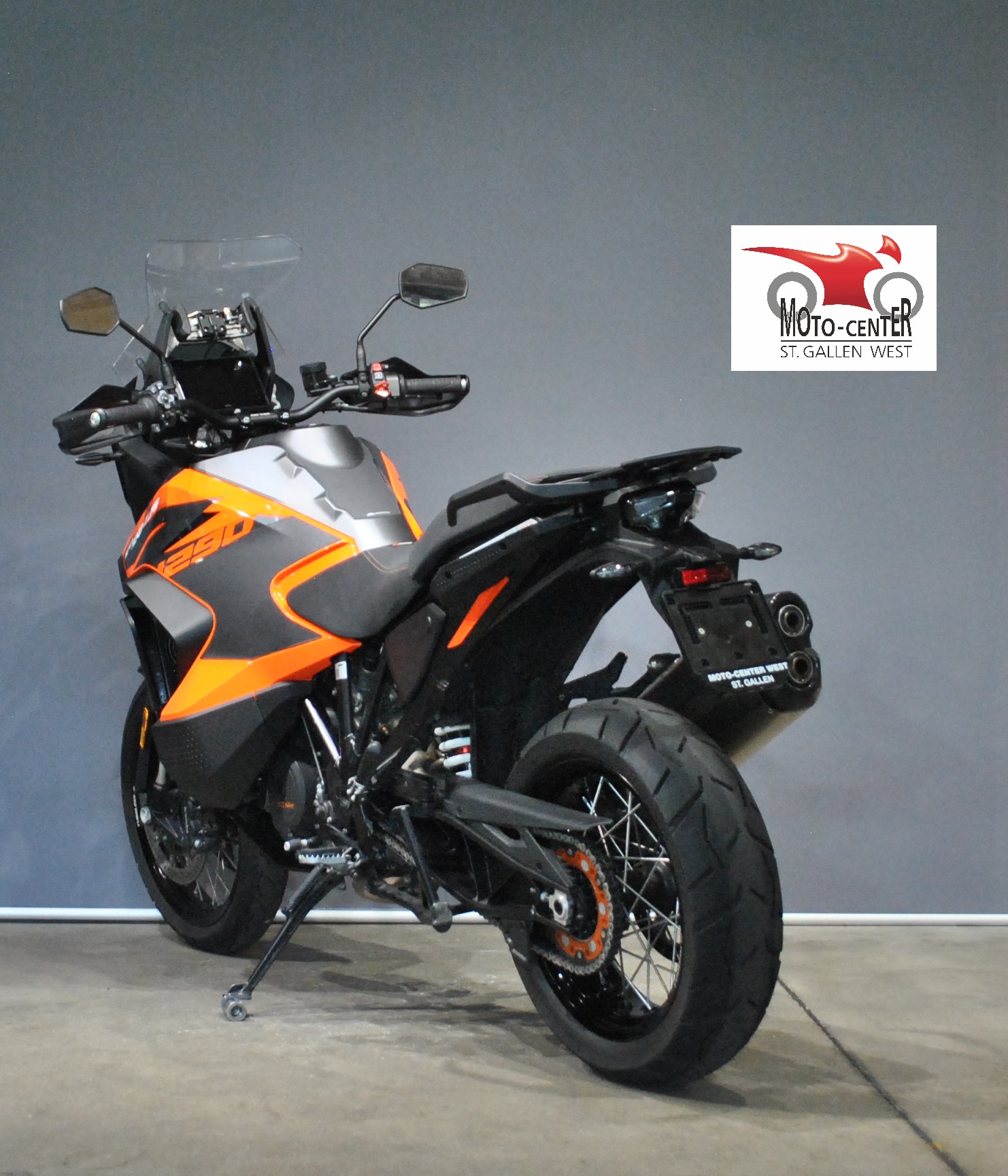 KTM 1290 Super Adventure S-showroom-element-3