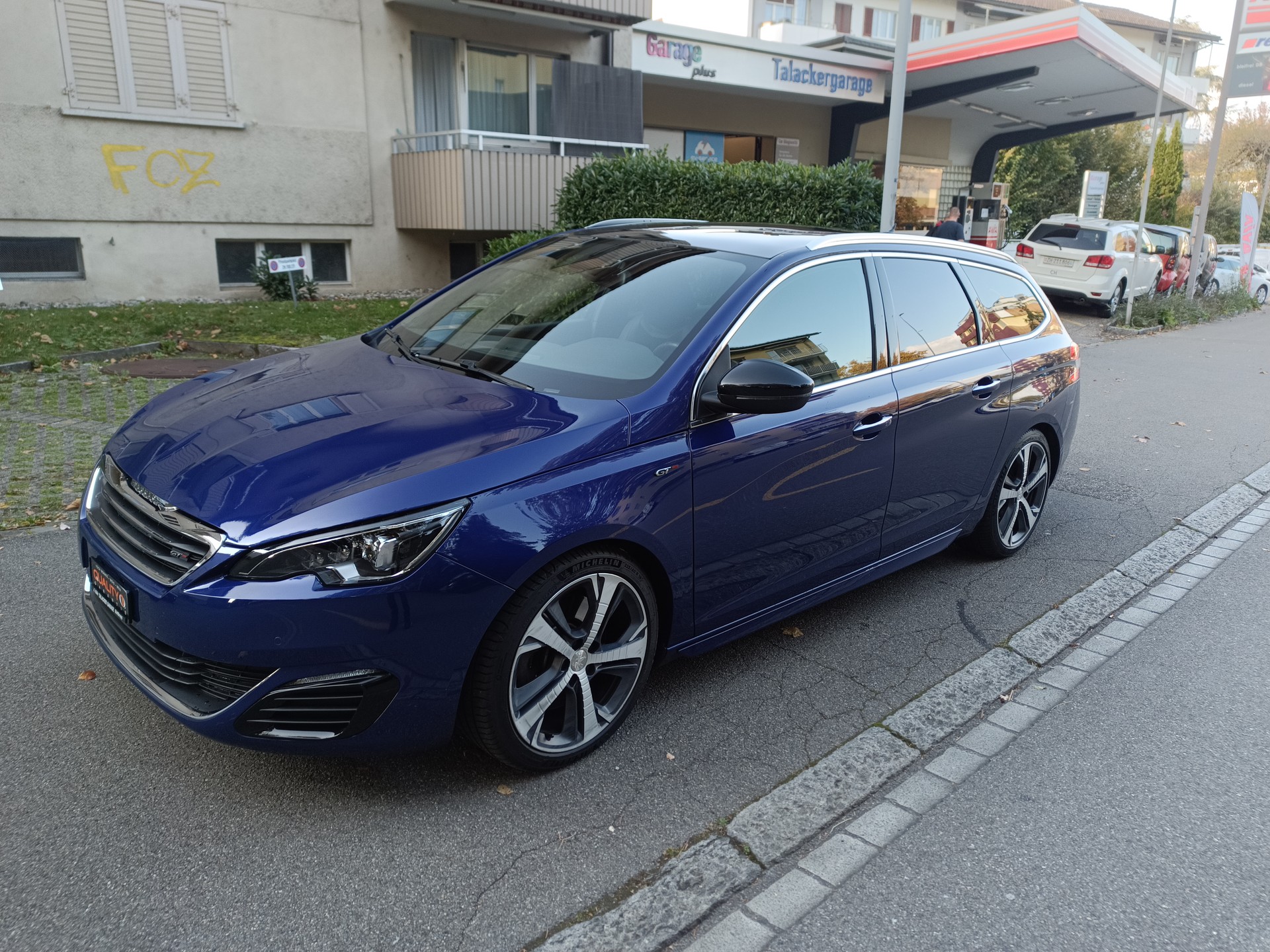 PEUGEOT 308 SW 2.0 BlueHDI GT Automatic-image-1