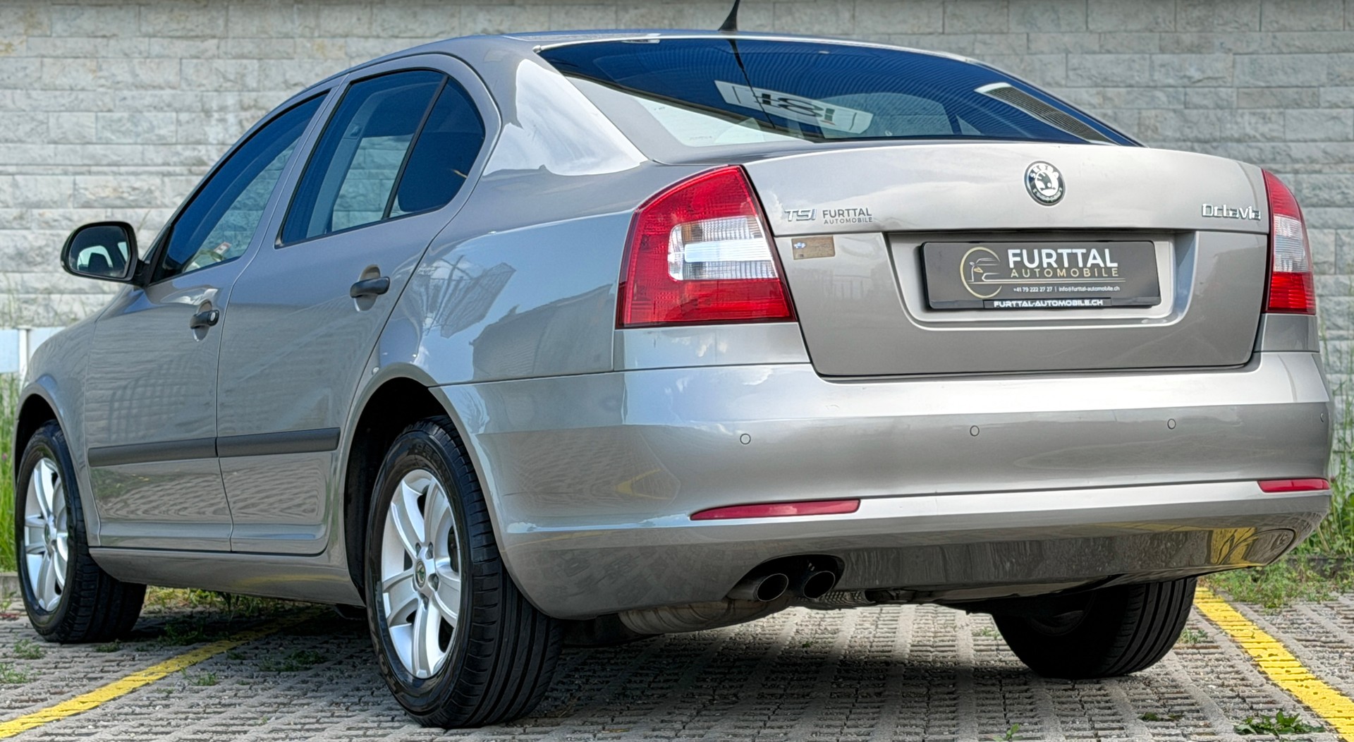 SKODA Octavia 1.4 TSI Classic DSG-image-7