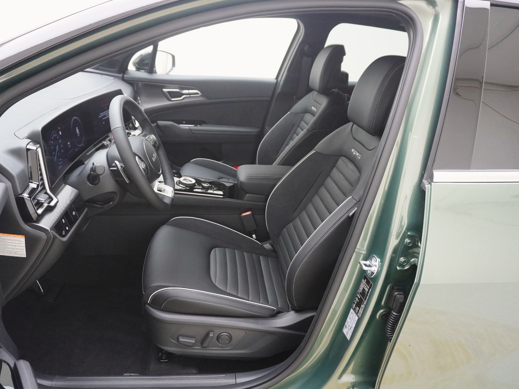KIA Sportage 1.6 T-GDi PHEV GT-Line 4x4-image-11
