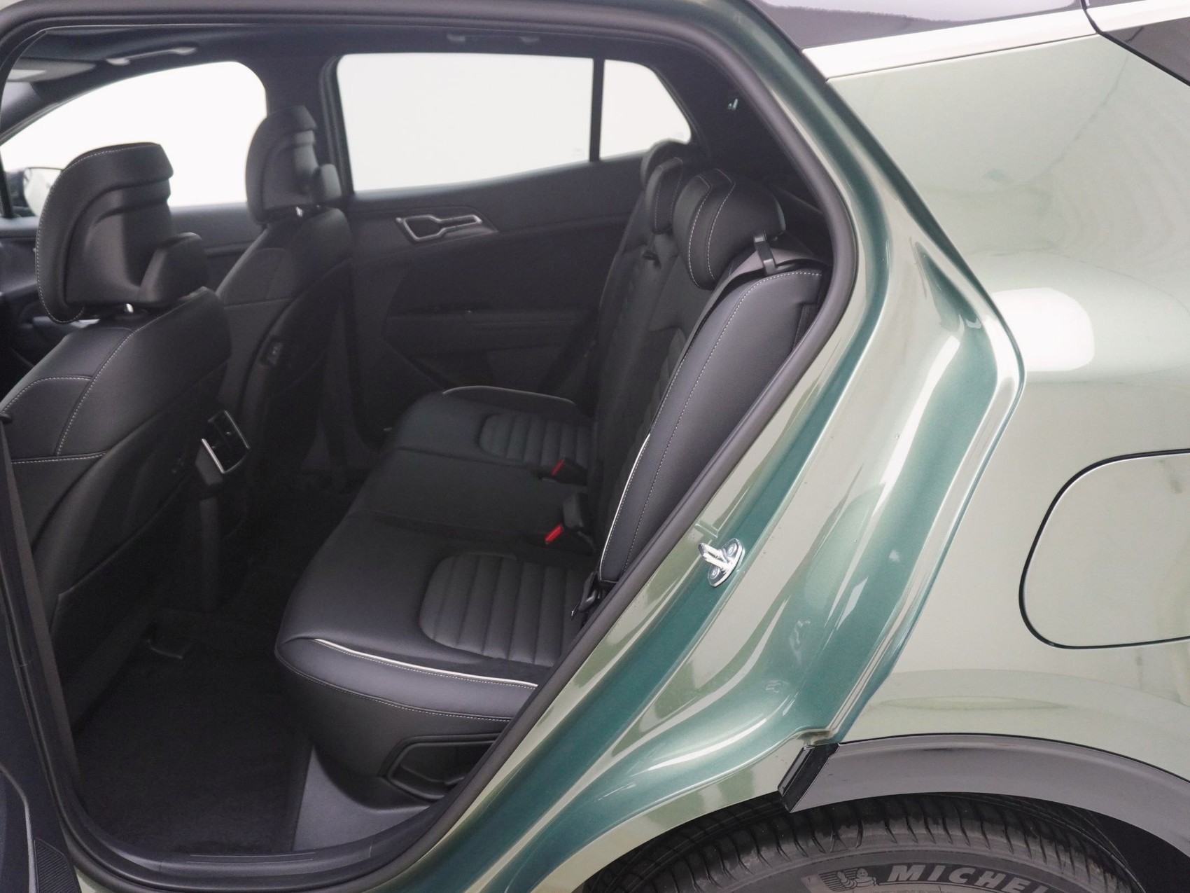 KIA Sportage 1.6 T-GDi PHEV GT-Line 4x4-image-12