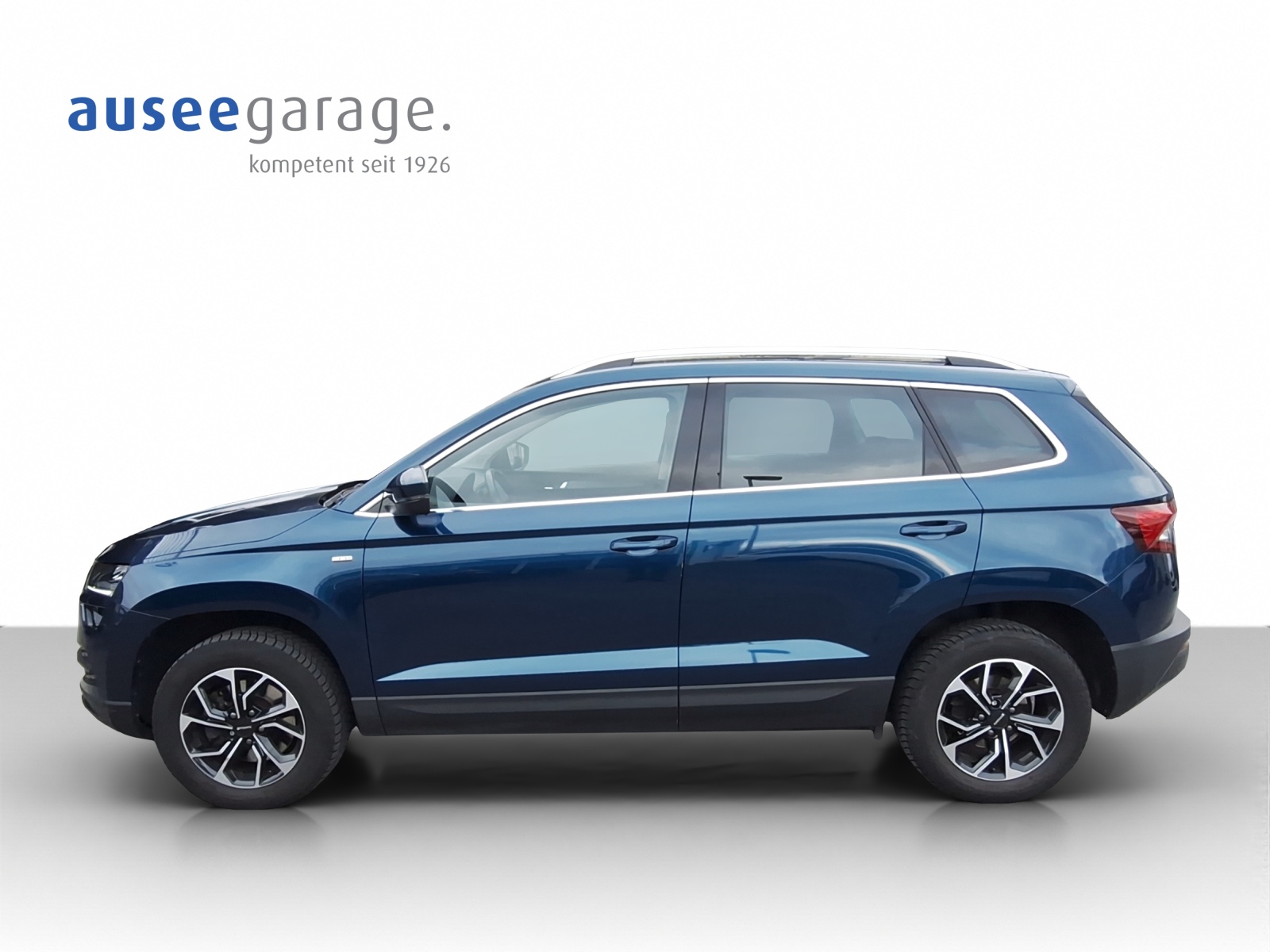SKODA Karoq 2.0 TDI Clever 4x4 DSG-showroom-element-1