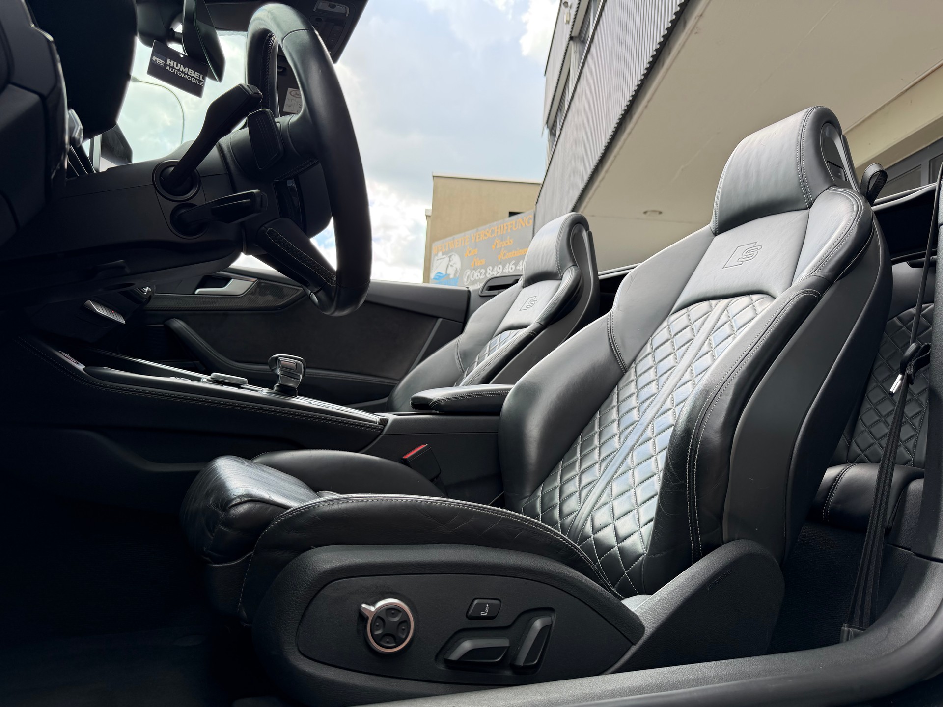 AUDI S5 Cabriolet 3.0 TFSI quattro tiptronic-image-7