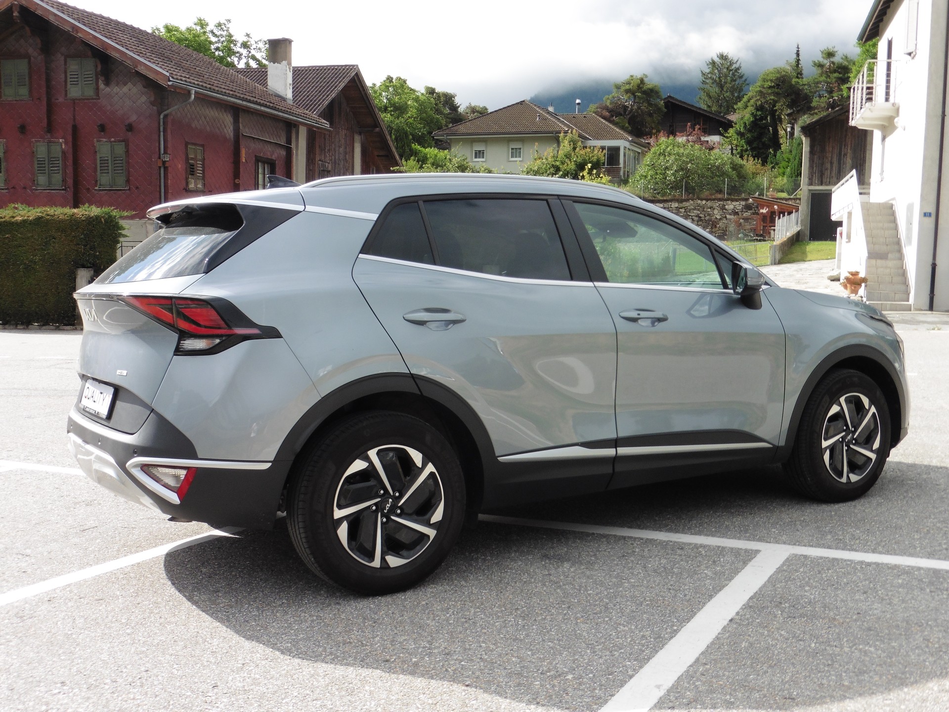 KIA Sportage 1.6T-GDi HEV Style 4x4 A-image-11