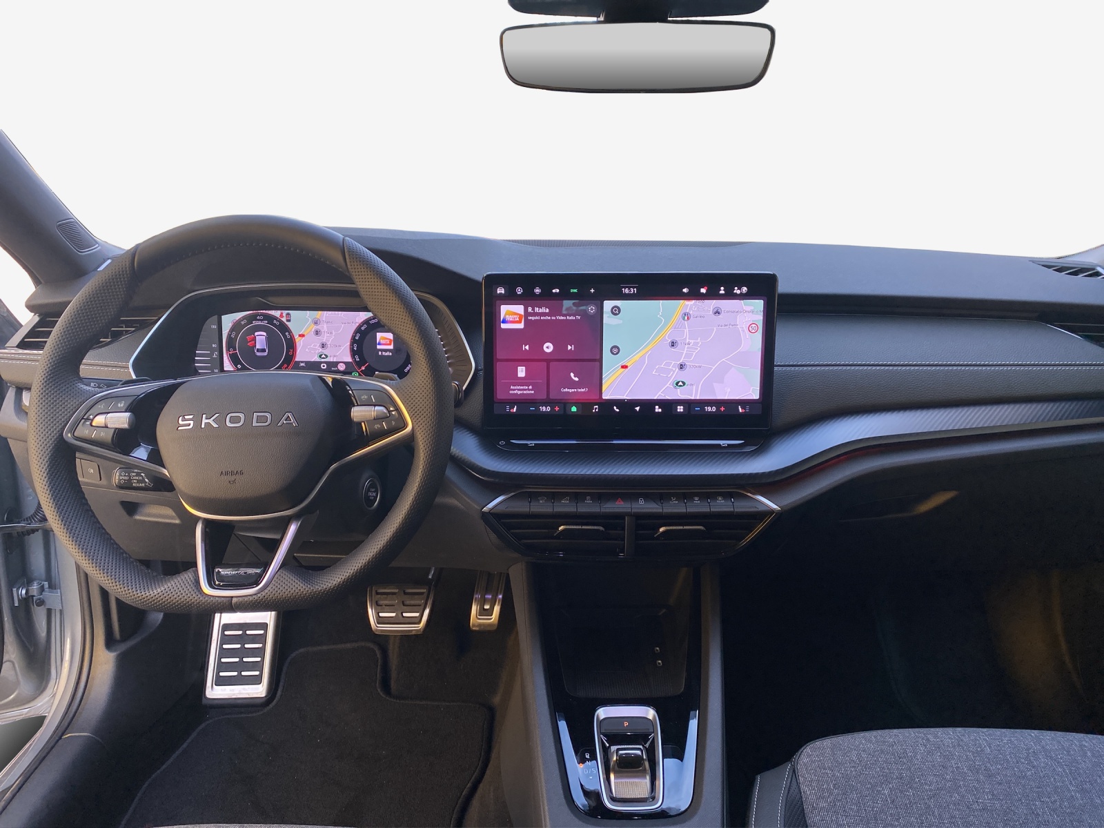 SKODA Octavia Combi 1.5 TSI mHEV DSG Sport Line-image-8