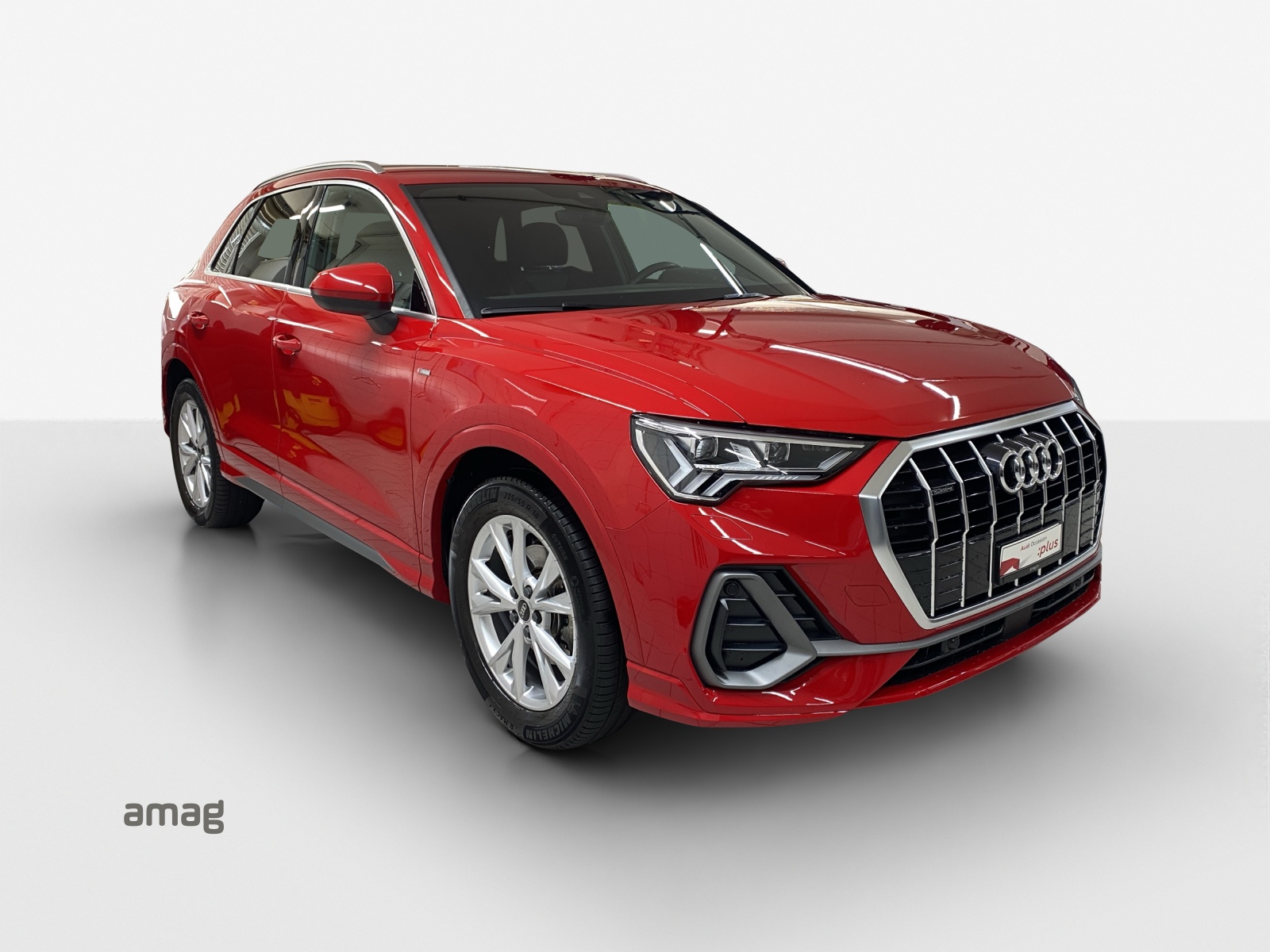 AUDI Q3 35 TDI S line Attraction quattro S-tronic-image-5