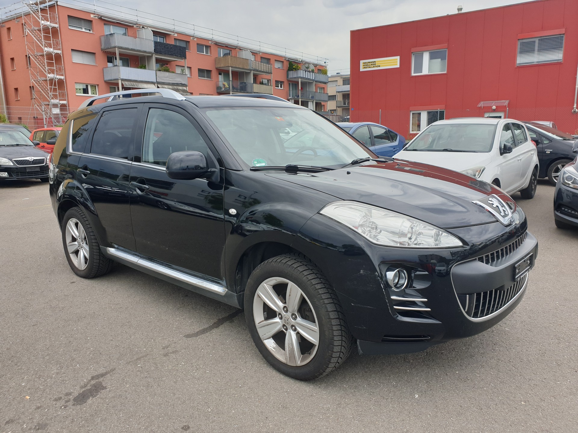 PEUGEOT 4007 2.2 HDi Platinum Edition DCS6-image-5