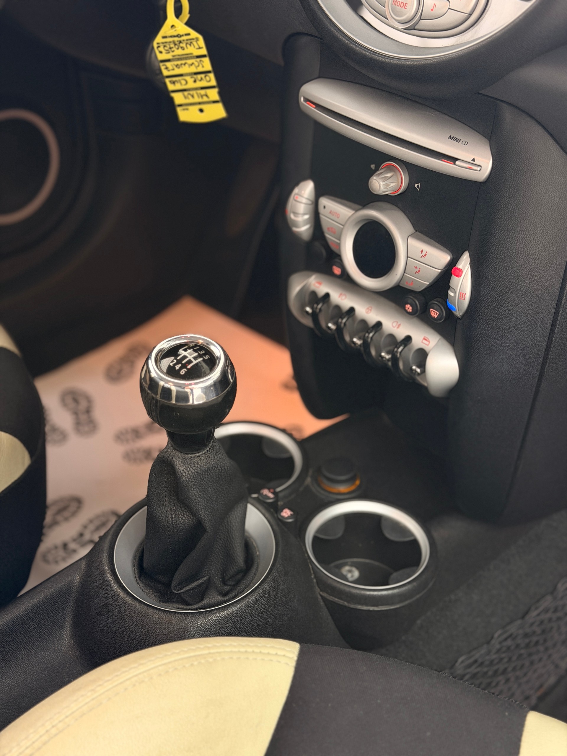 MINI Clubman One-image-9