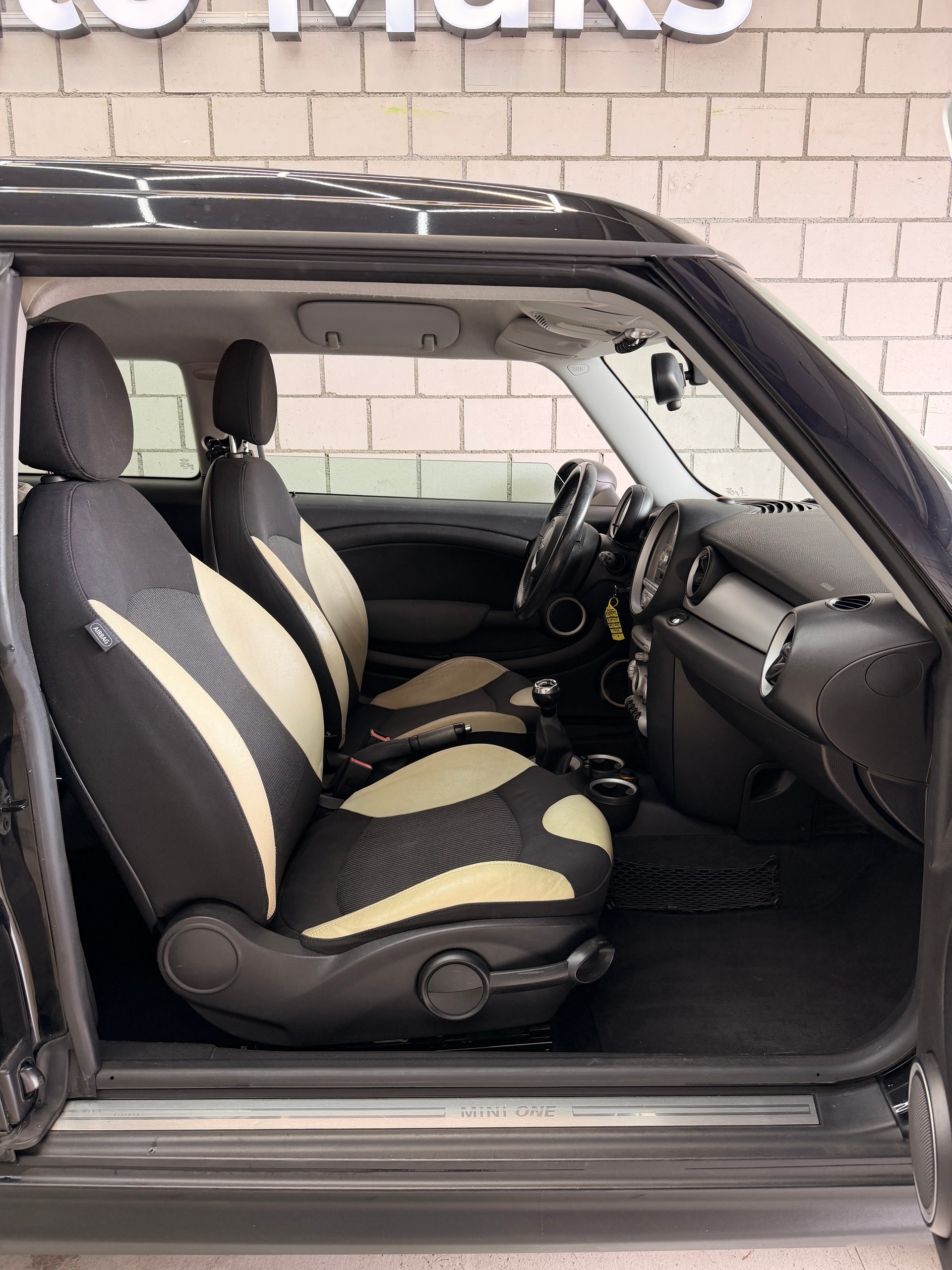 MINI Clubman One-image-6