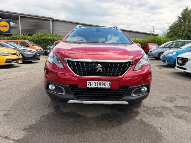 PEUGEOT 2008 1.2 PureTech Style-image-2