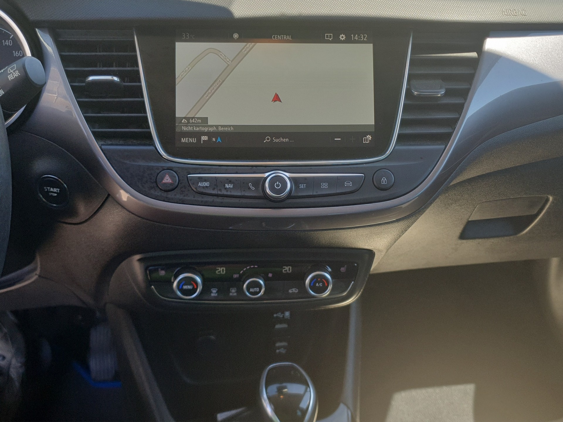 OPEL Crossland X 1.2i Ultimate Automatik-image-13