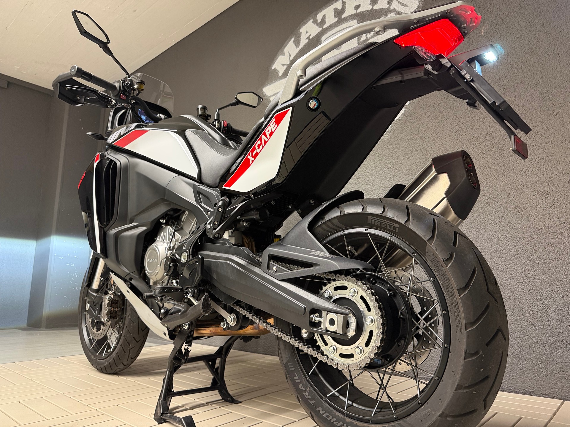 MOTO MORINI X-CAPE 1200-image-5