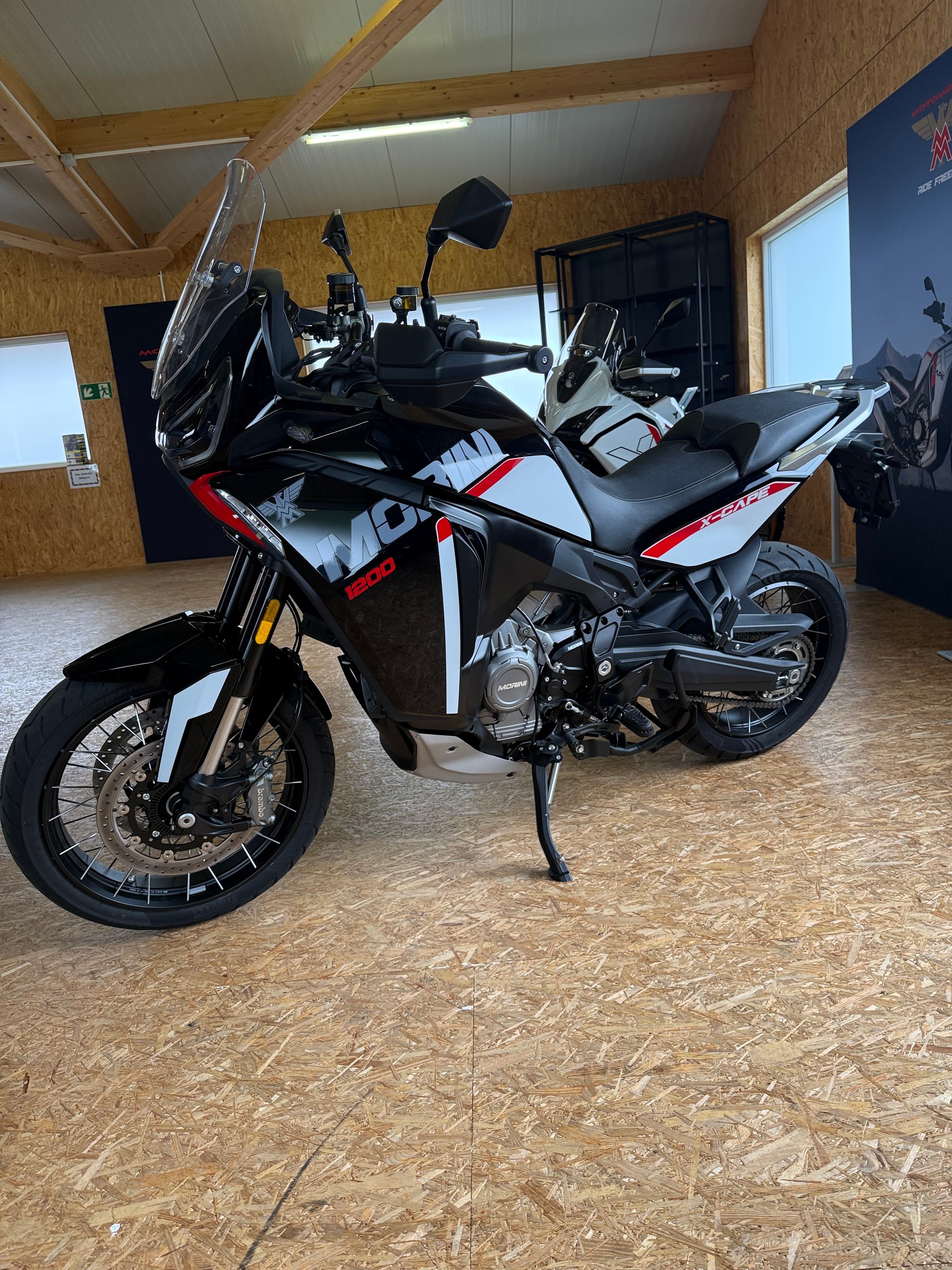 MOTO MORINI X-CAPE 1200