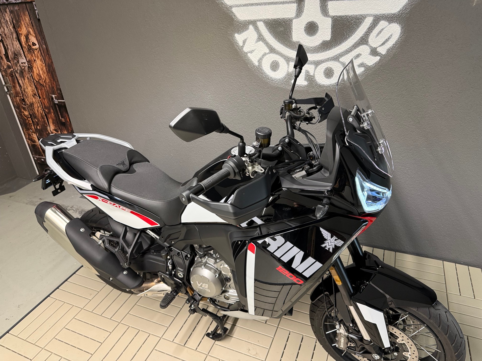 MOTO MORINI X-CAPE 1200-image-9
