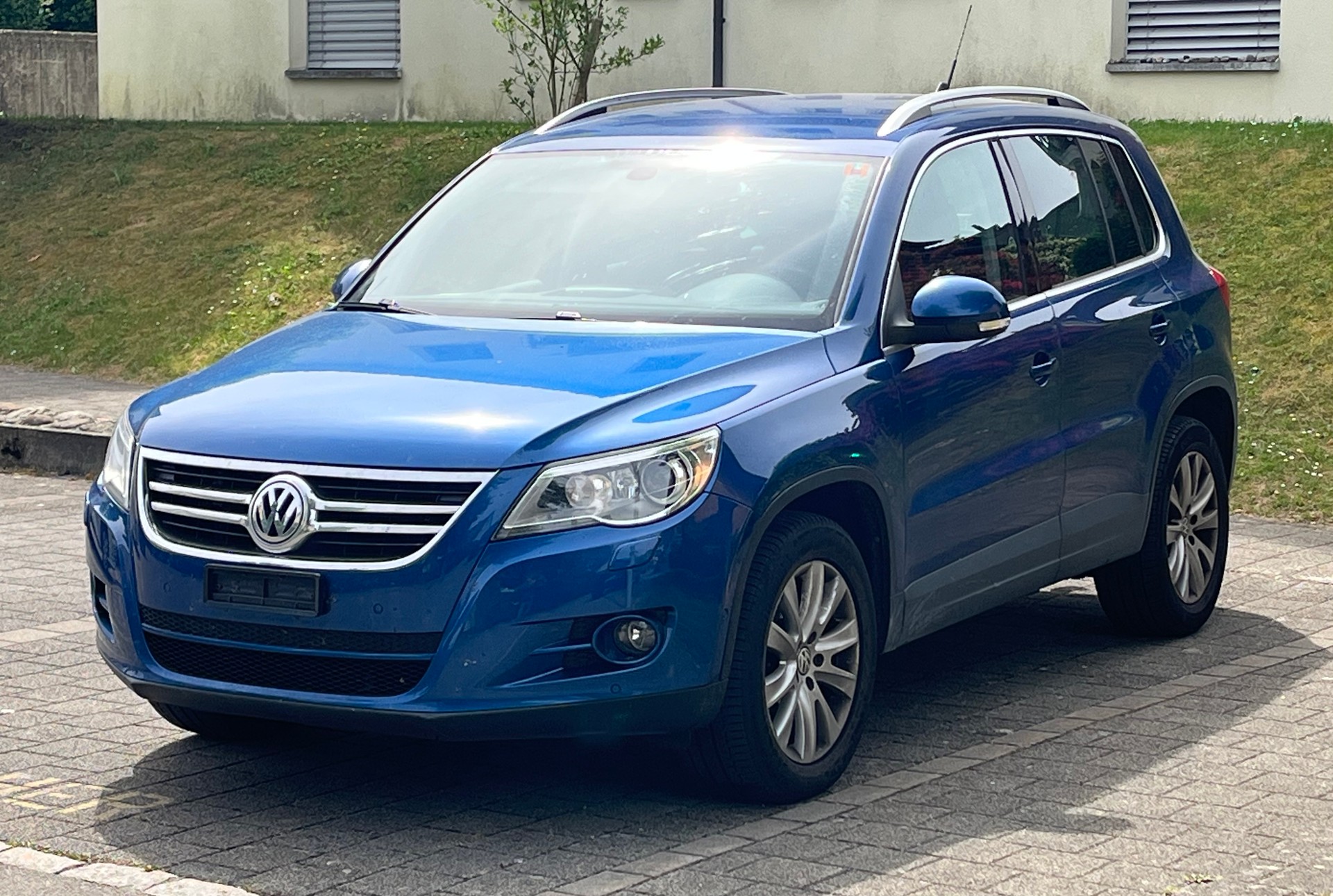 VW Tiguan 2.0 TDI Sport&Style-image-2