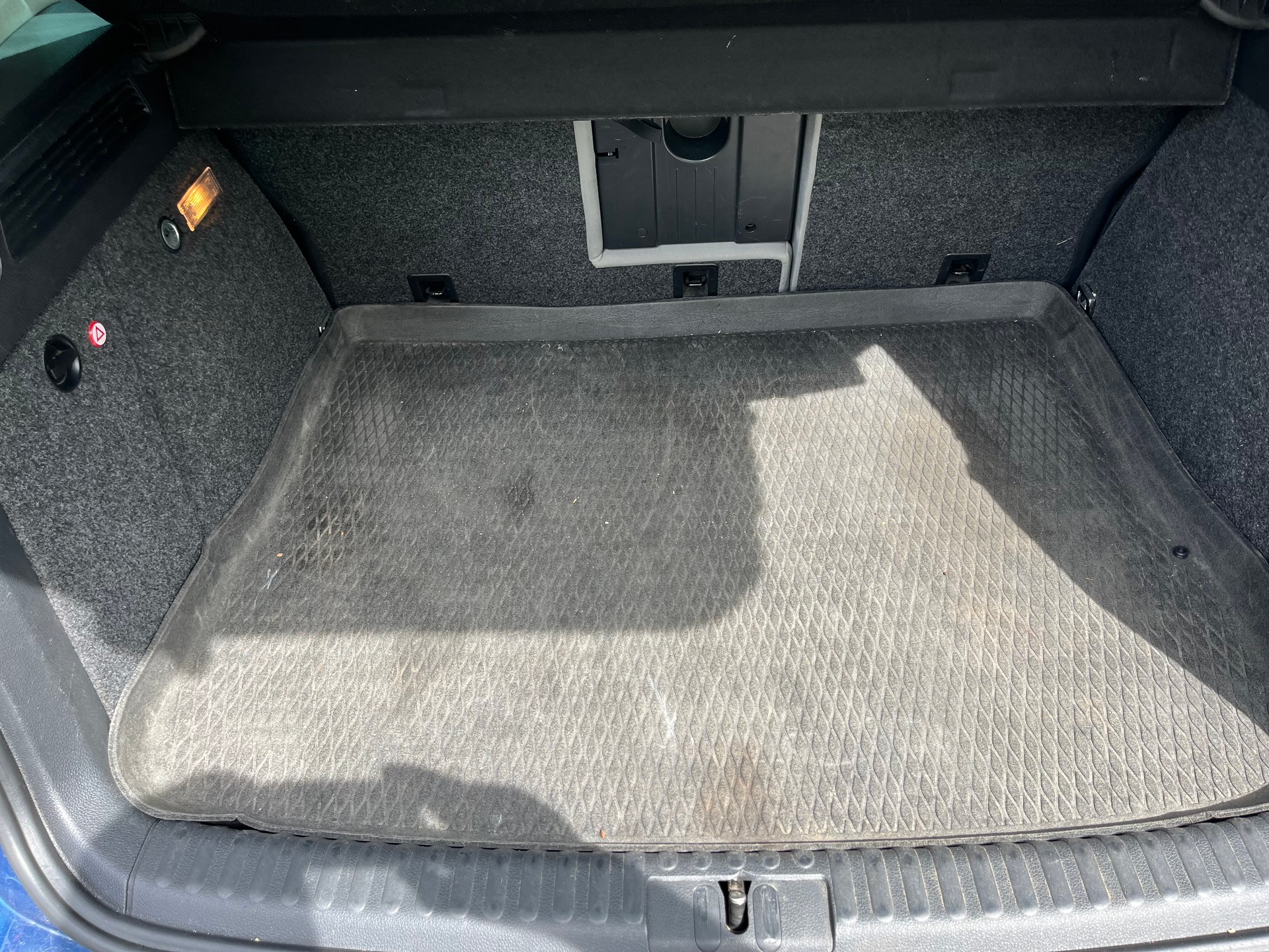 VW Tiguan 2.0 TDI Sport&Style-image-11